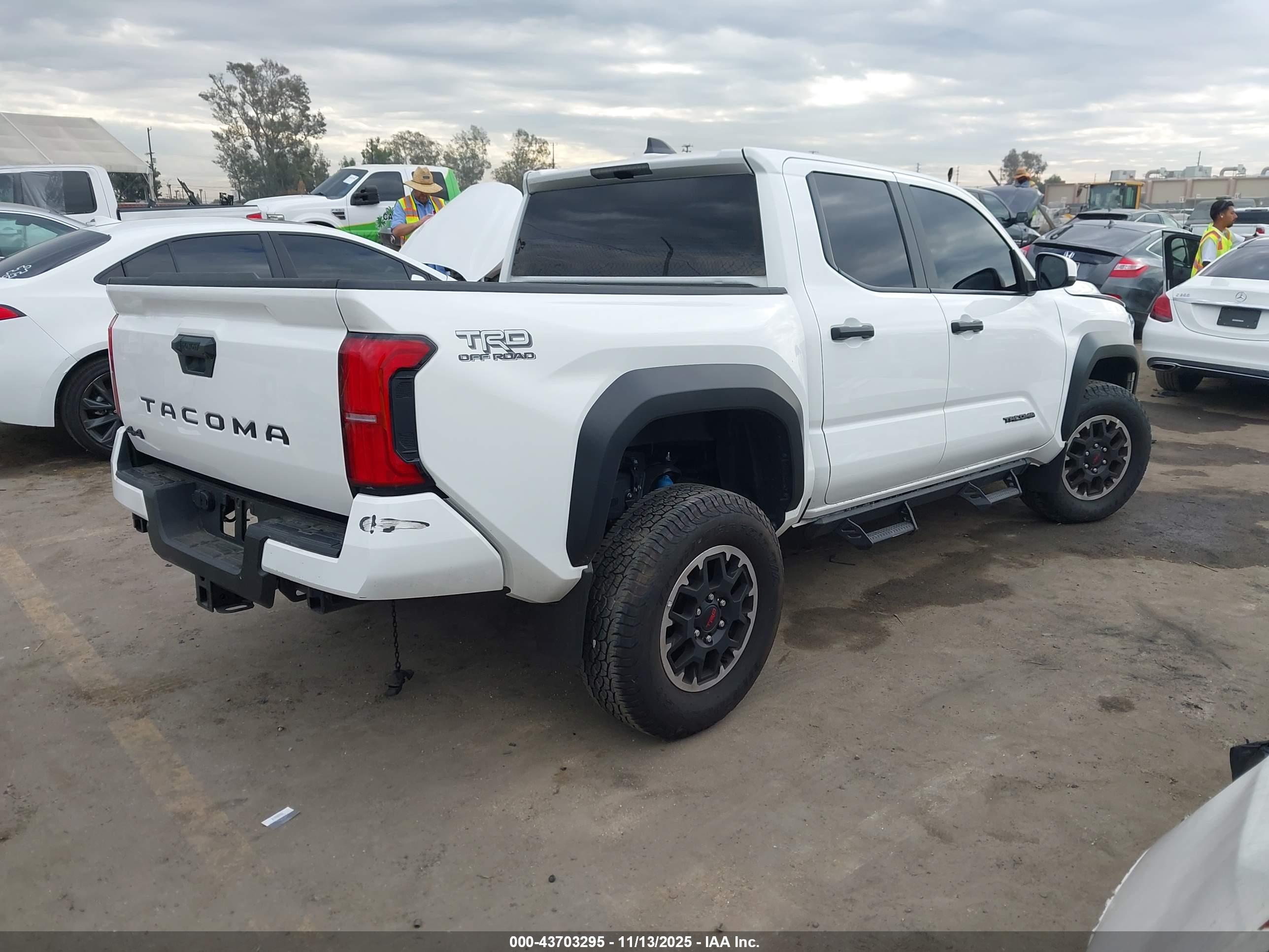 TOYOTA TACOMA image 4