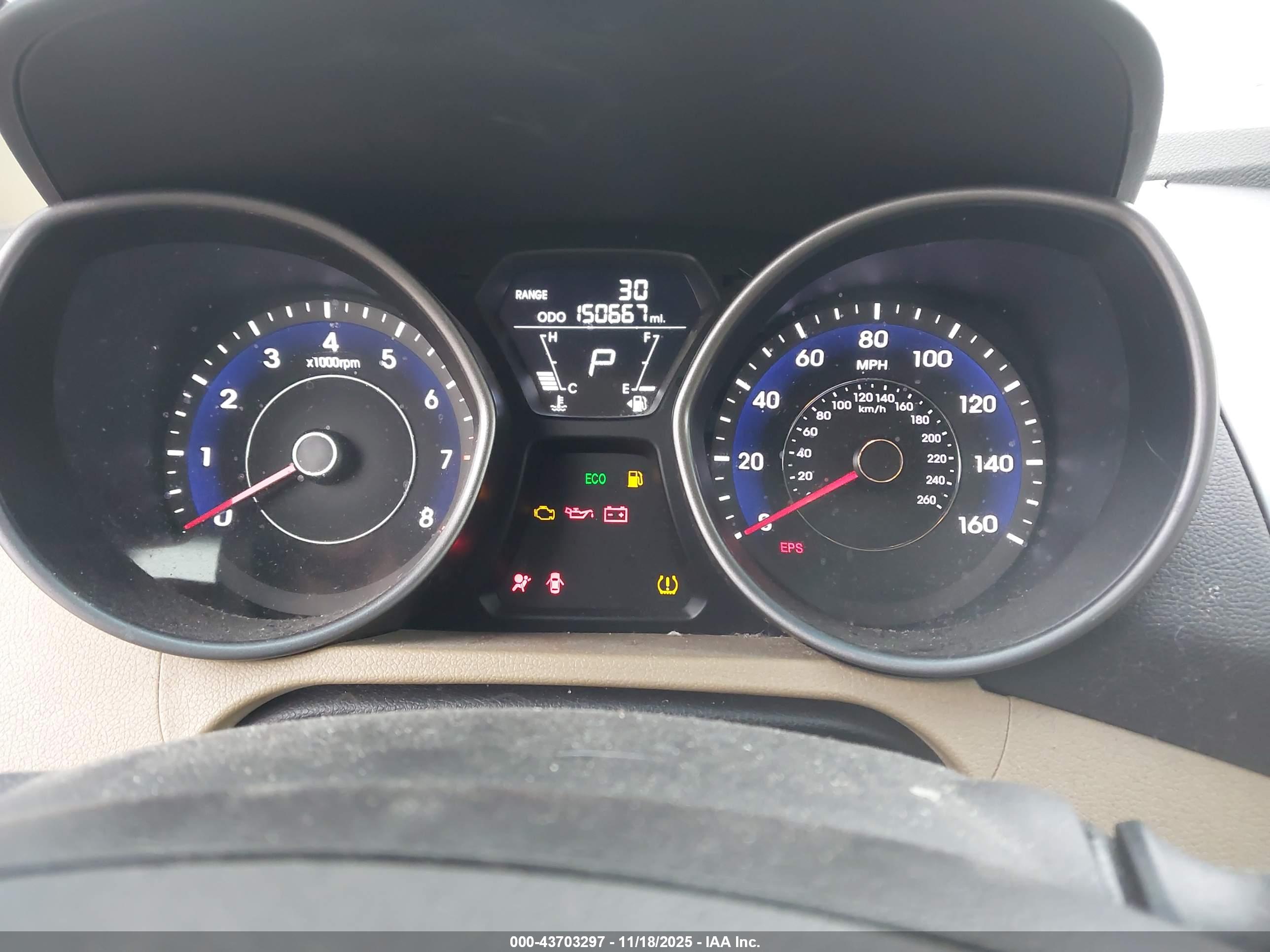 HYUNDAI ELANTRA image 7