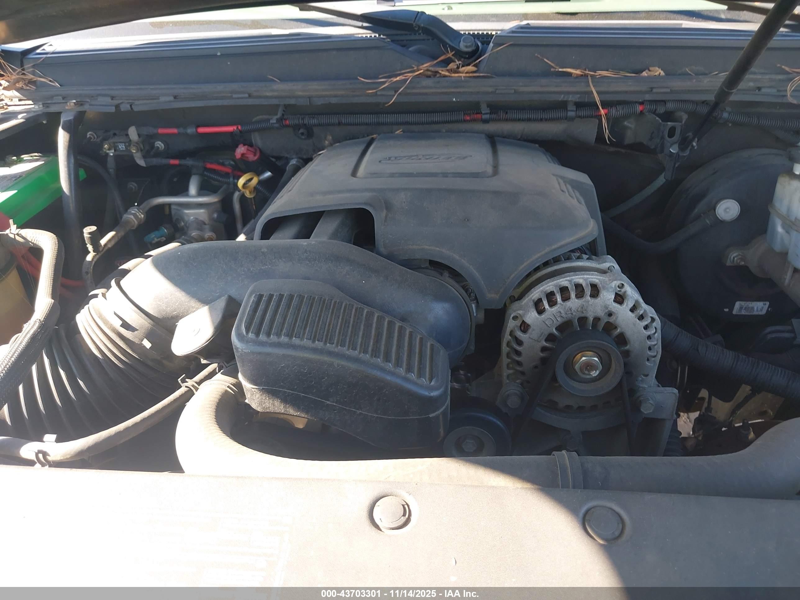 GMC YUKON image 10