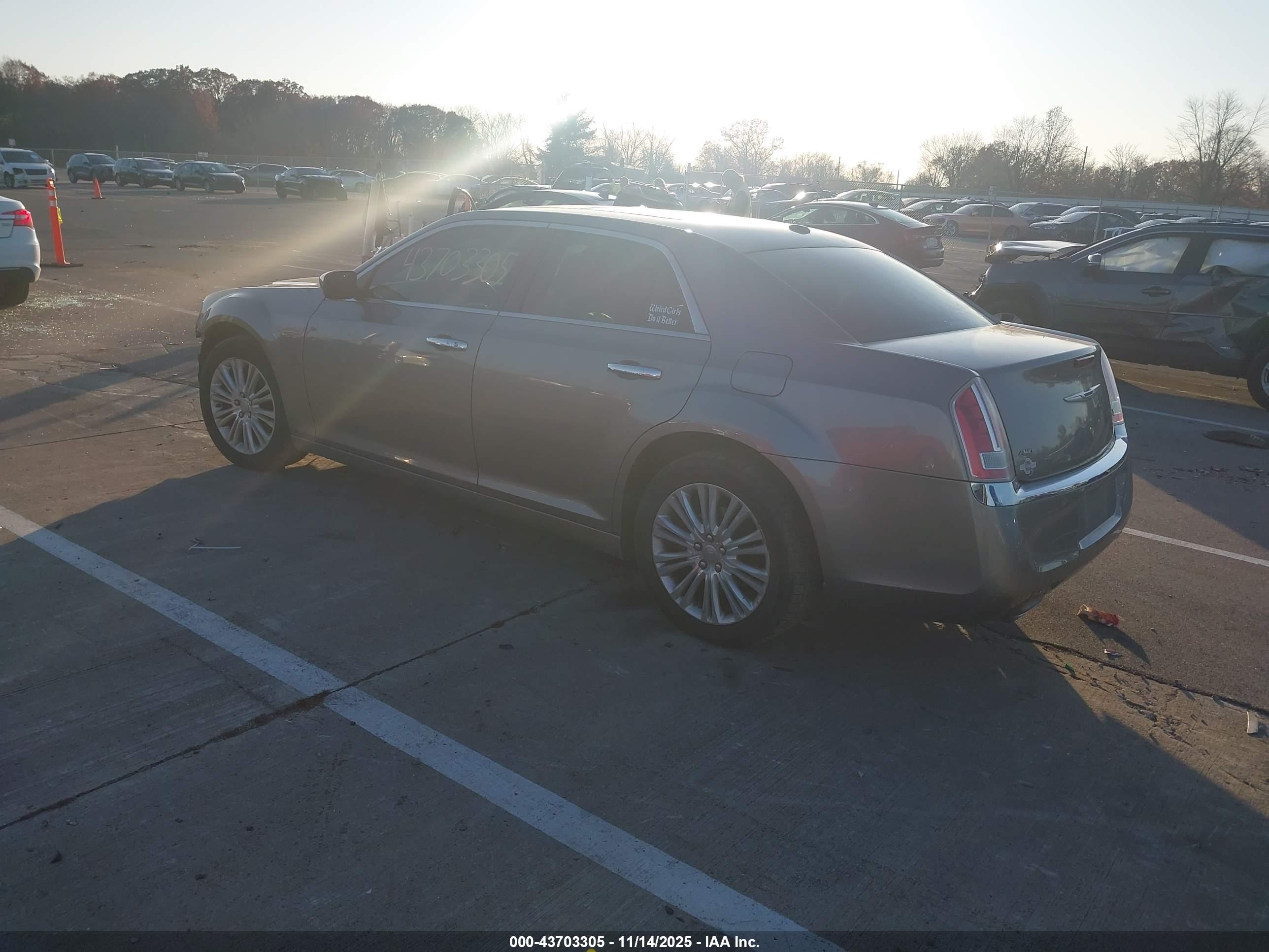 CHRYSLER 300C image 3