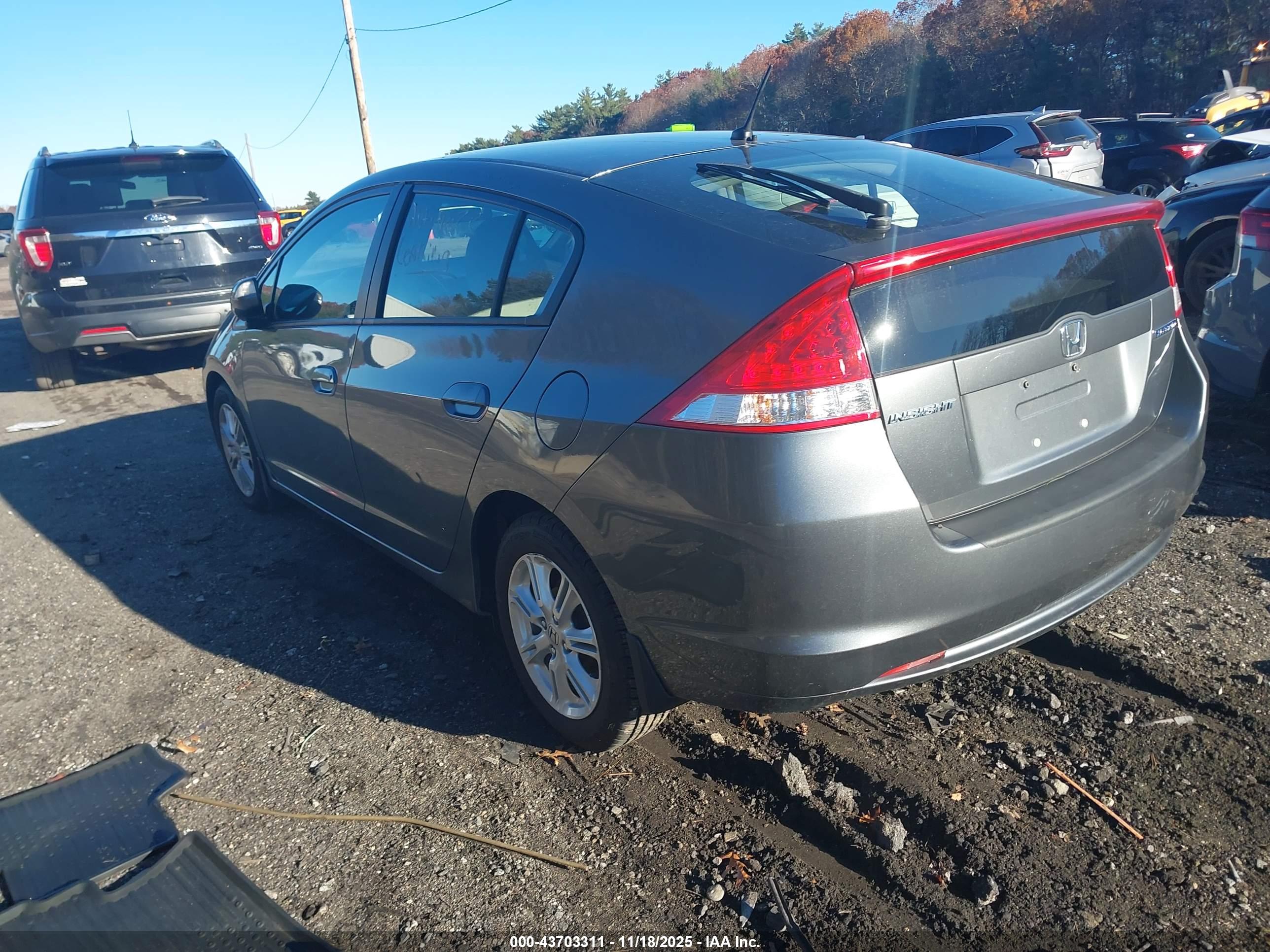 HONDA INSIGHT image 3