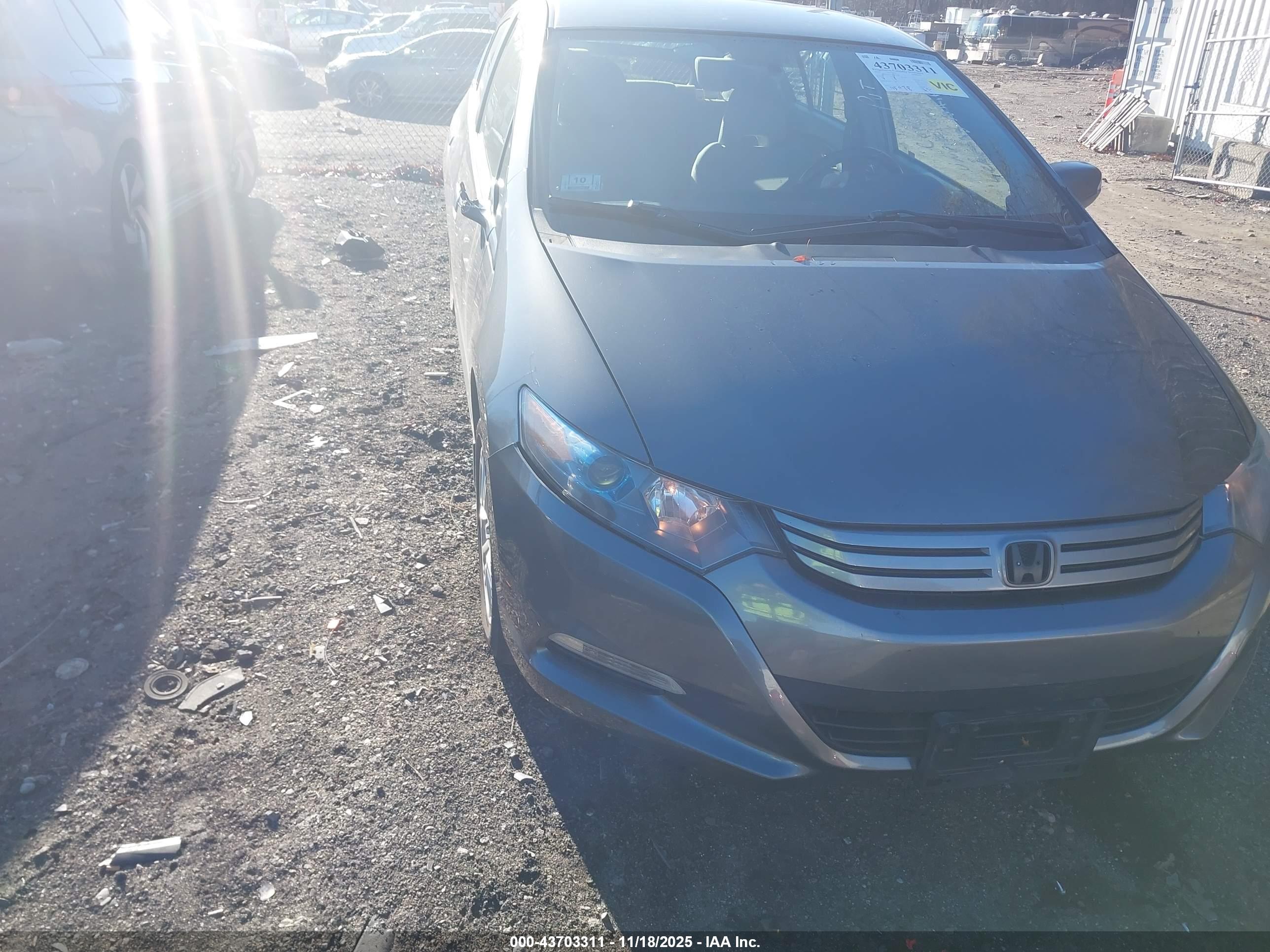 HONDA INSIGHT image 6