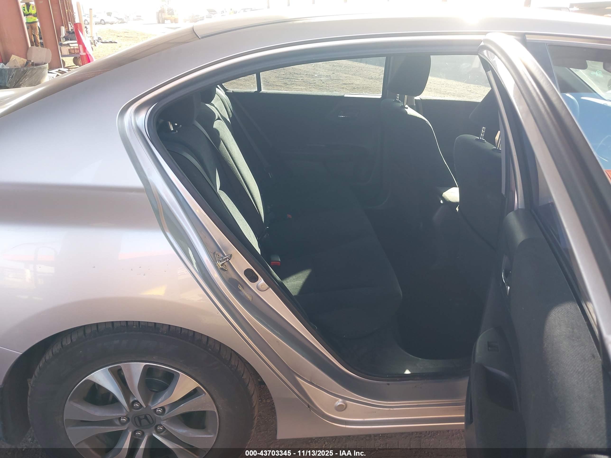 HONDA ACCORD image 8