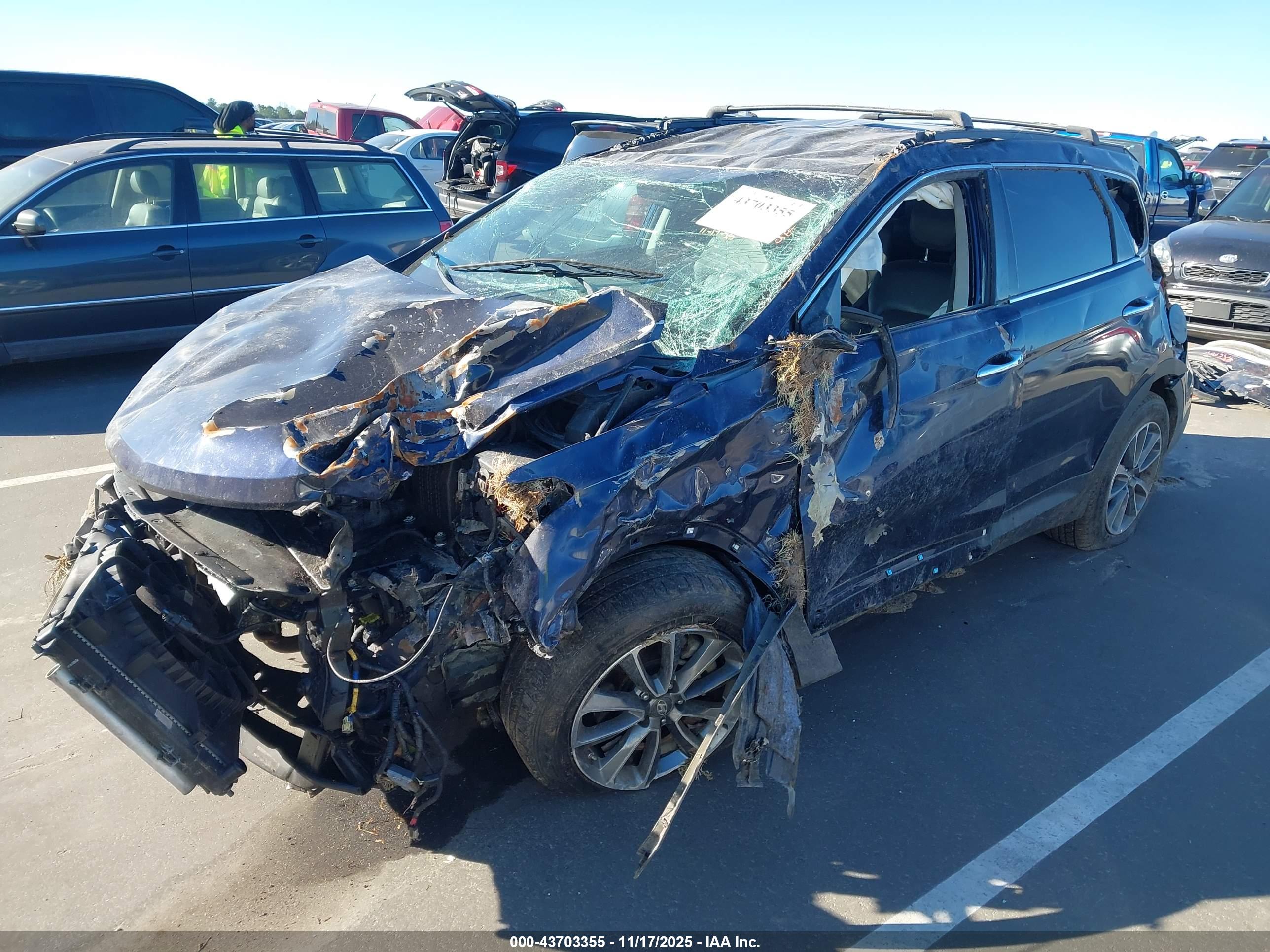 HYUNDAI SANTA image 6