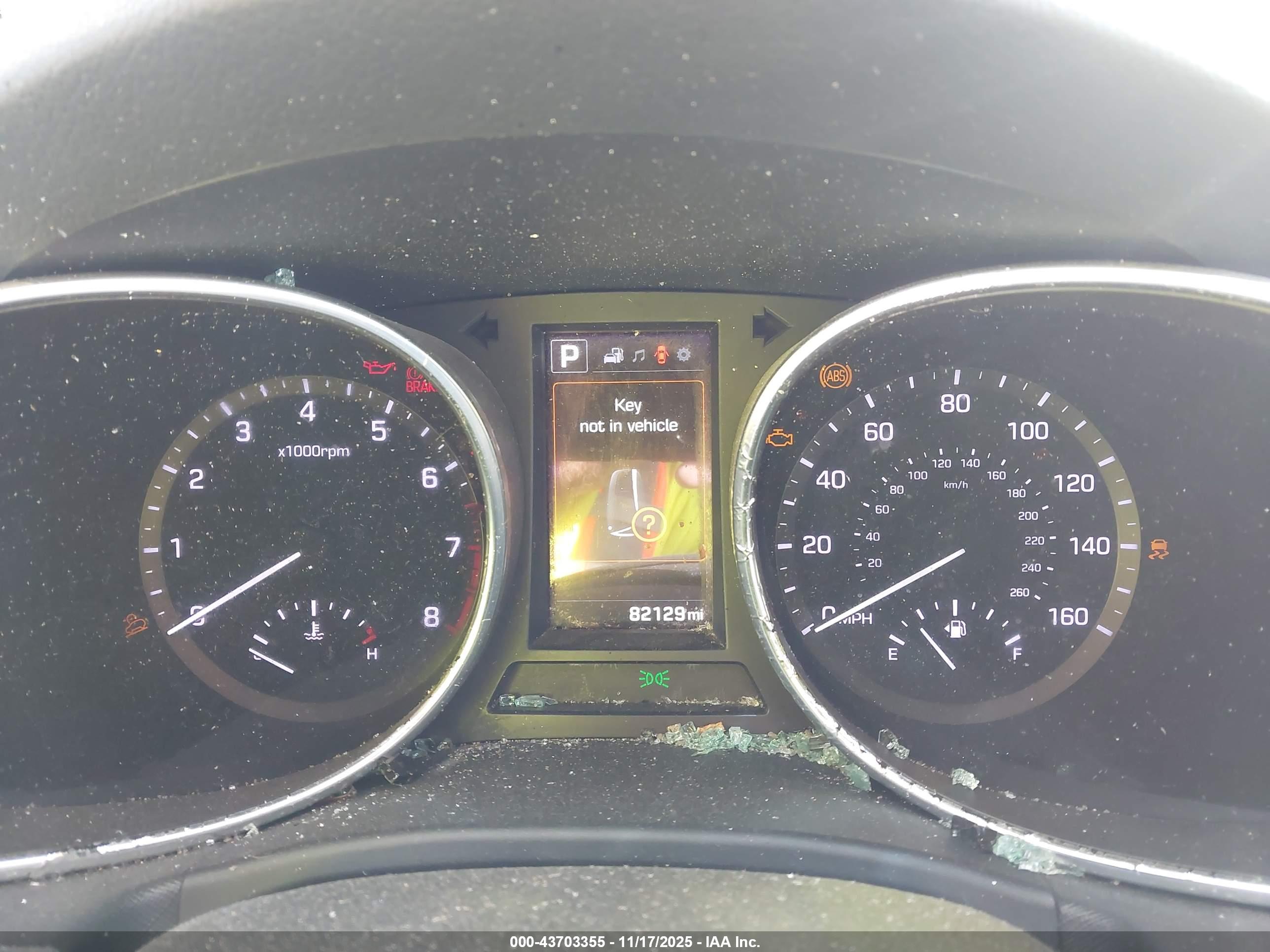 HYUNDAI SANTA image 7