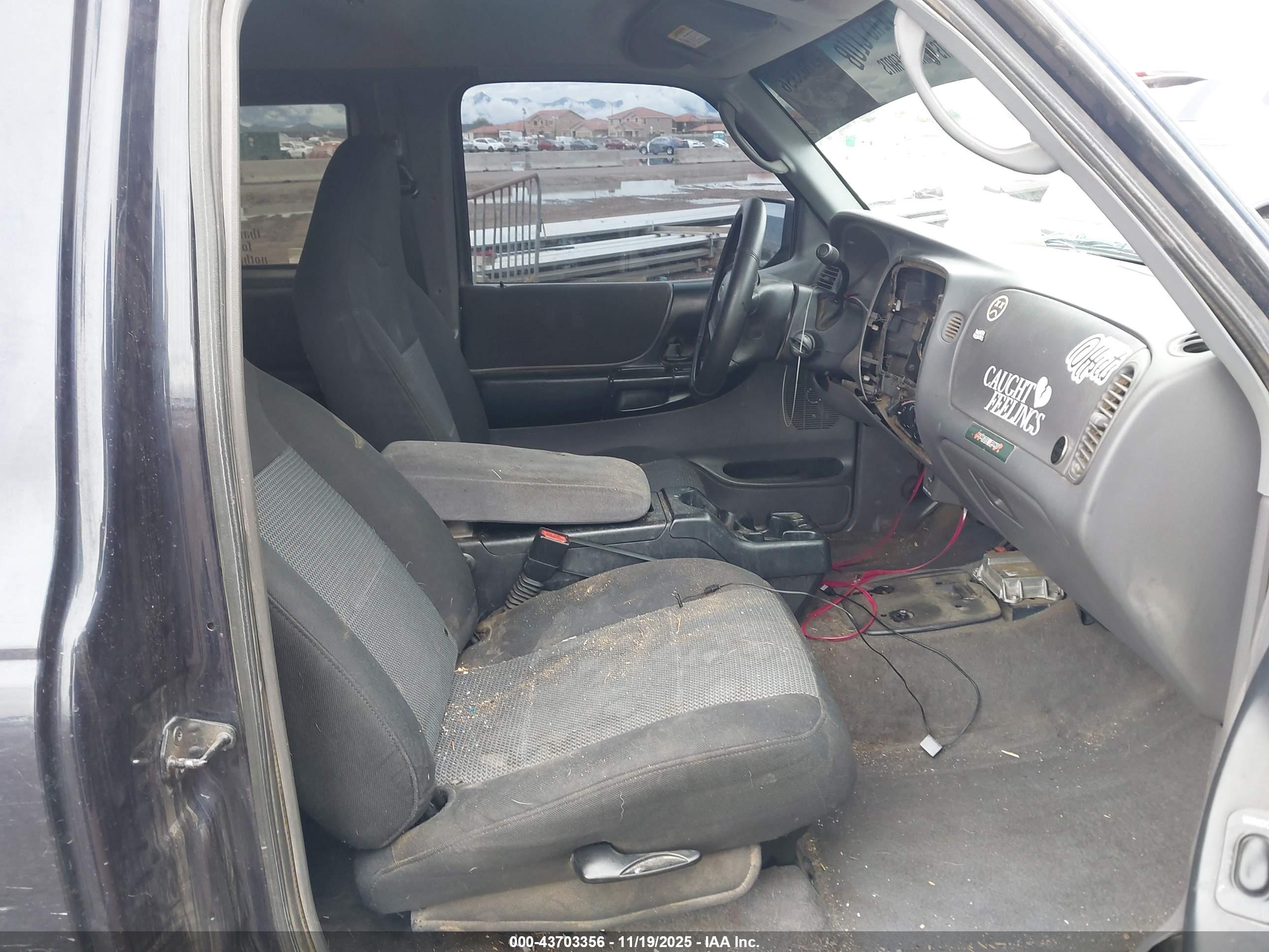 FORD RANGER image 5