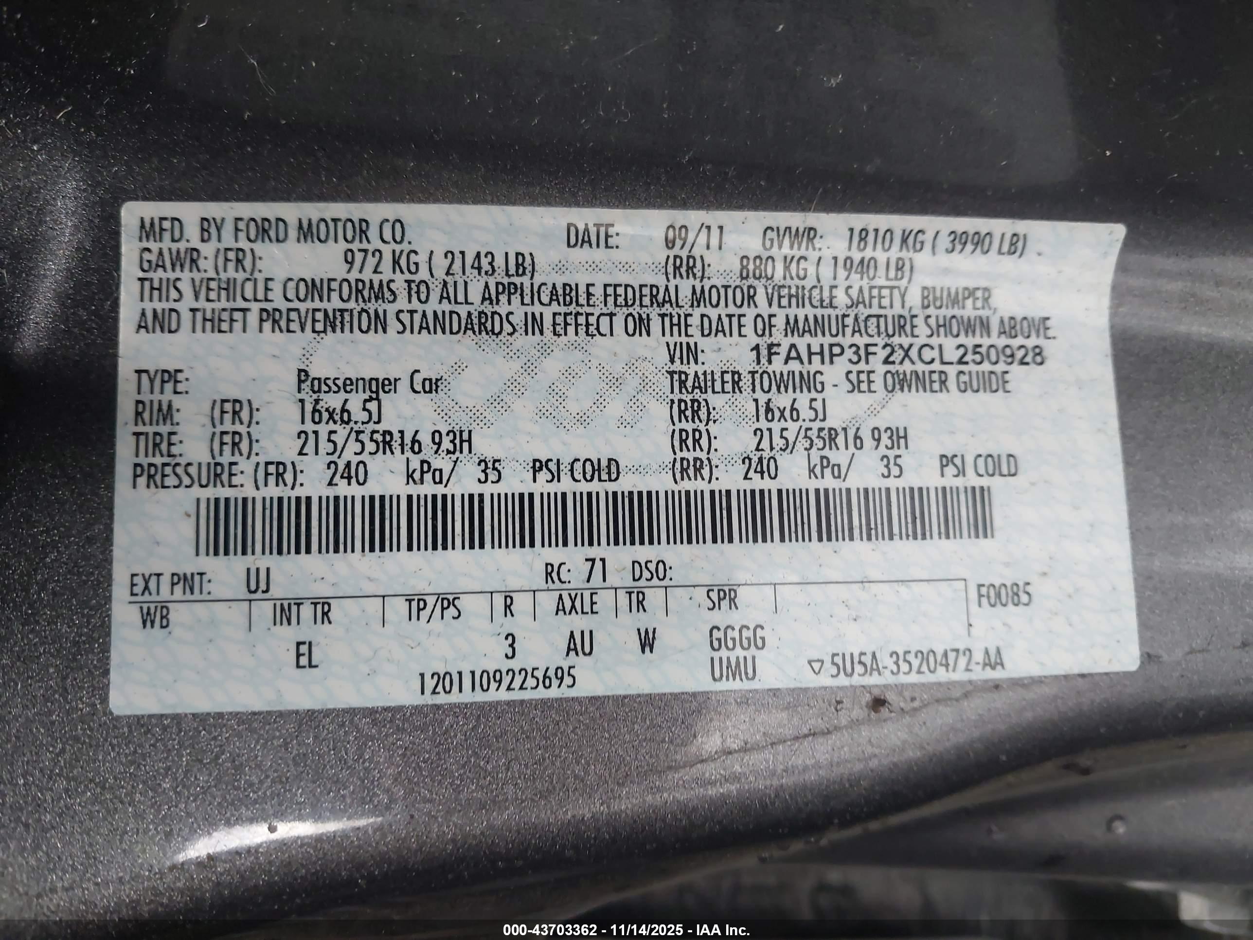 FORD FOCUS image 9