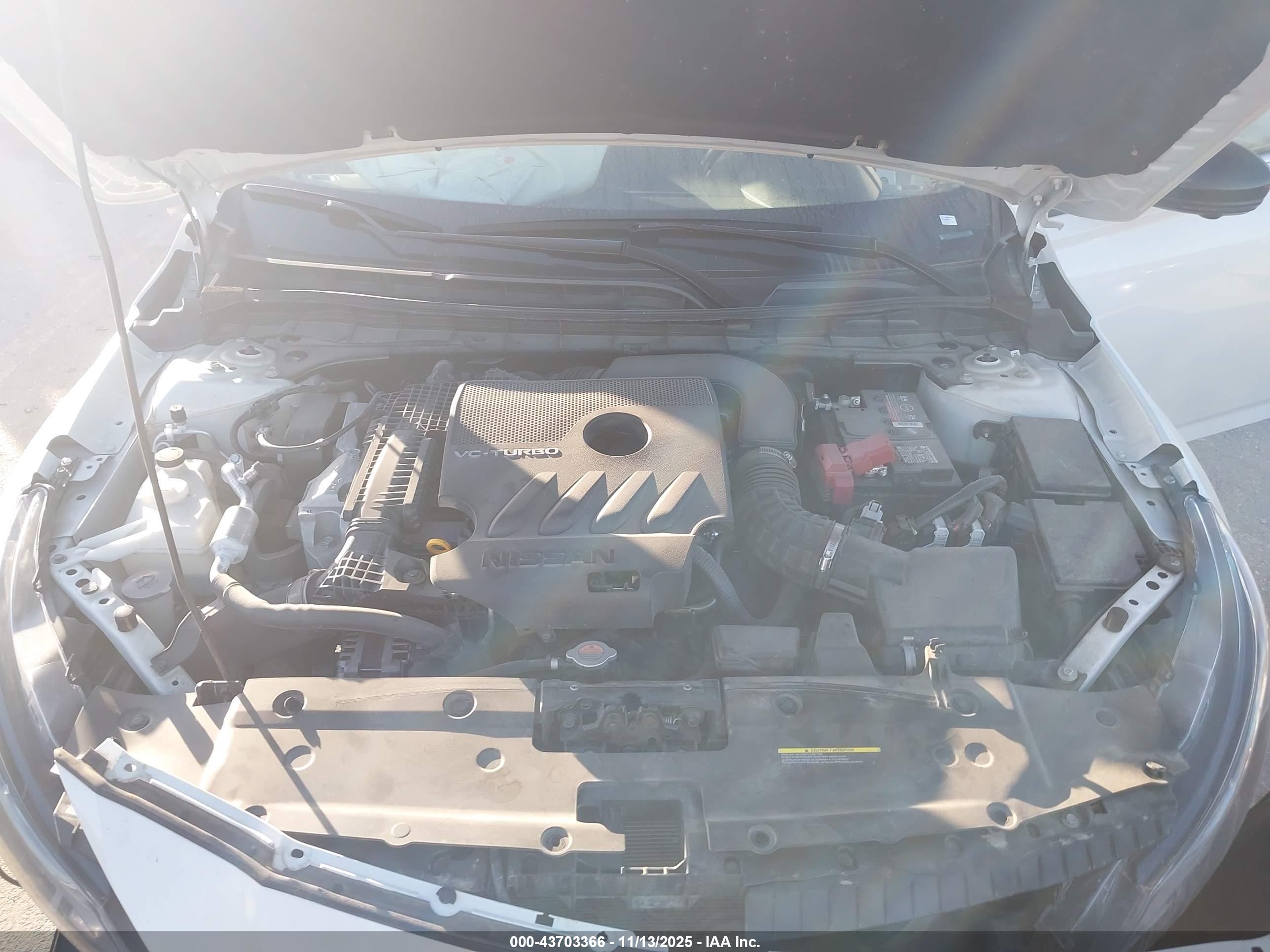 NISSAN ALTIMA image 10
