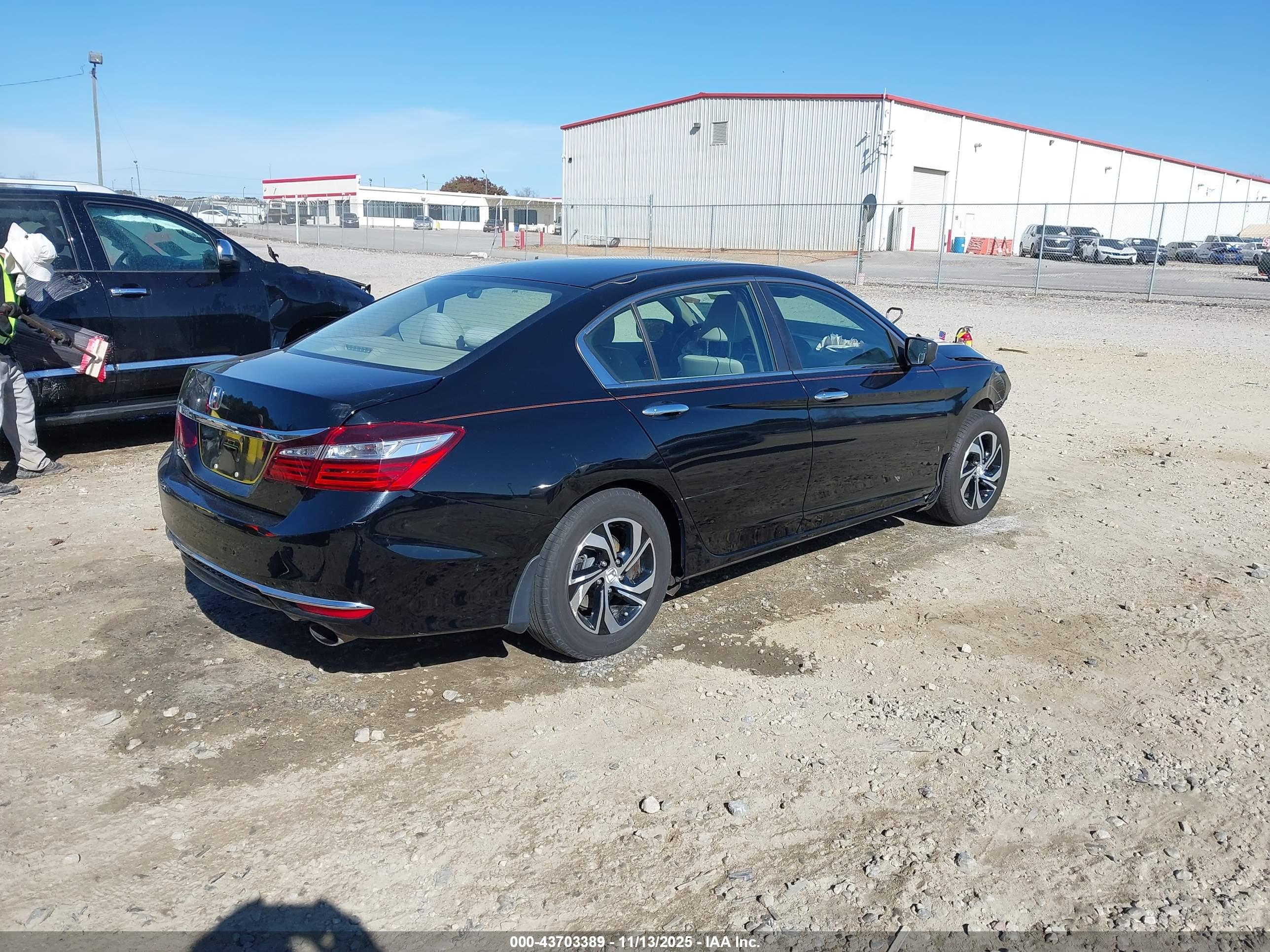 HONDA ACCORD image 4