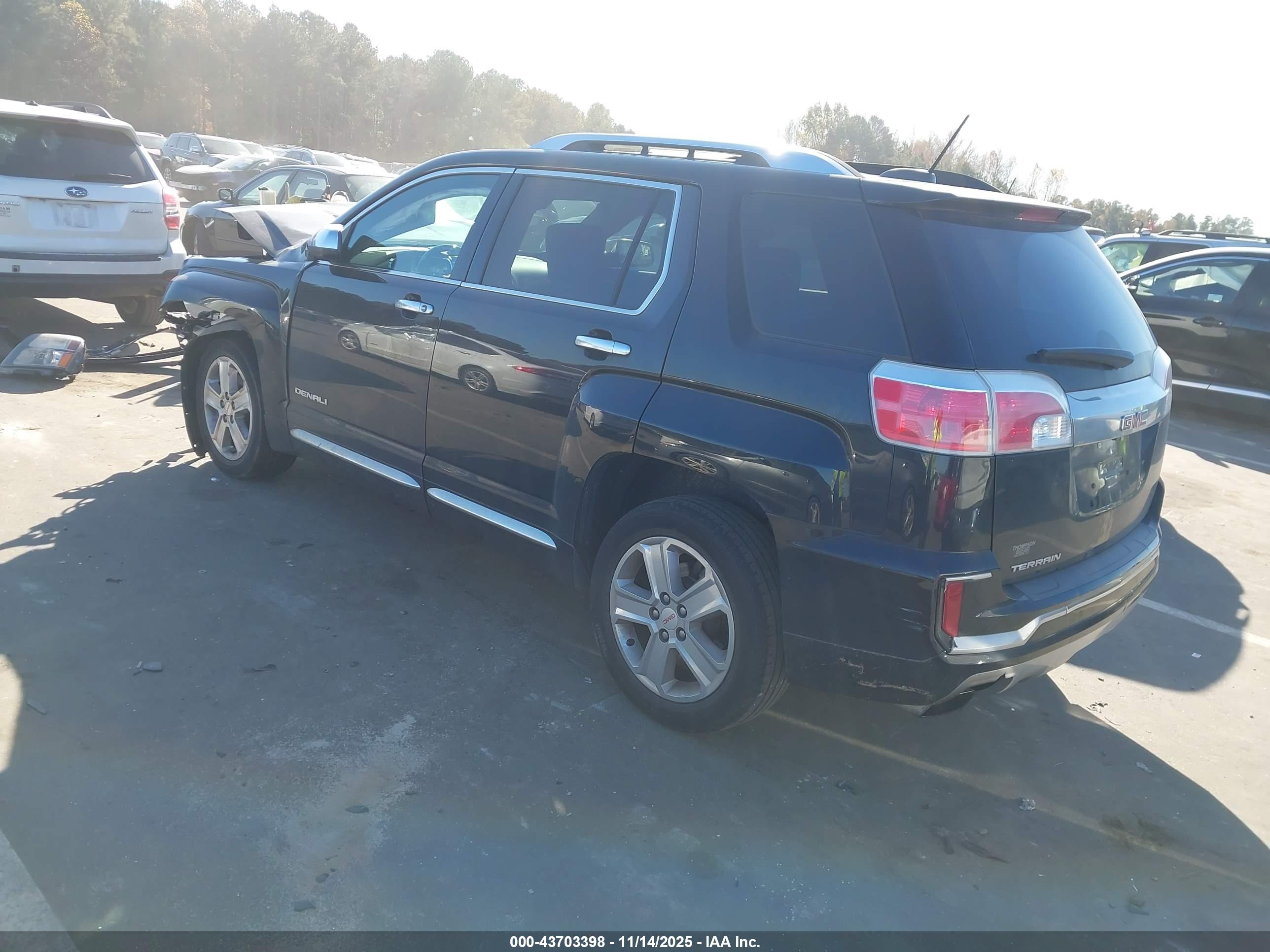 GMC TERRAIN image 3