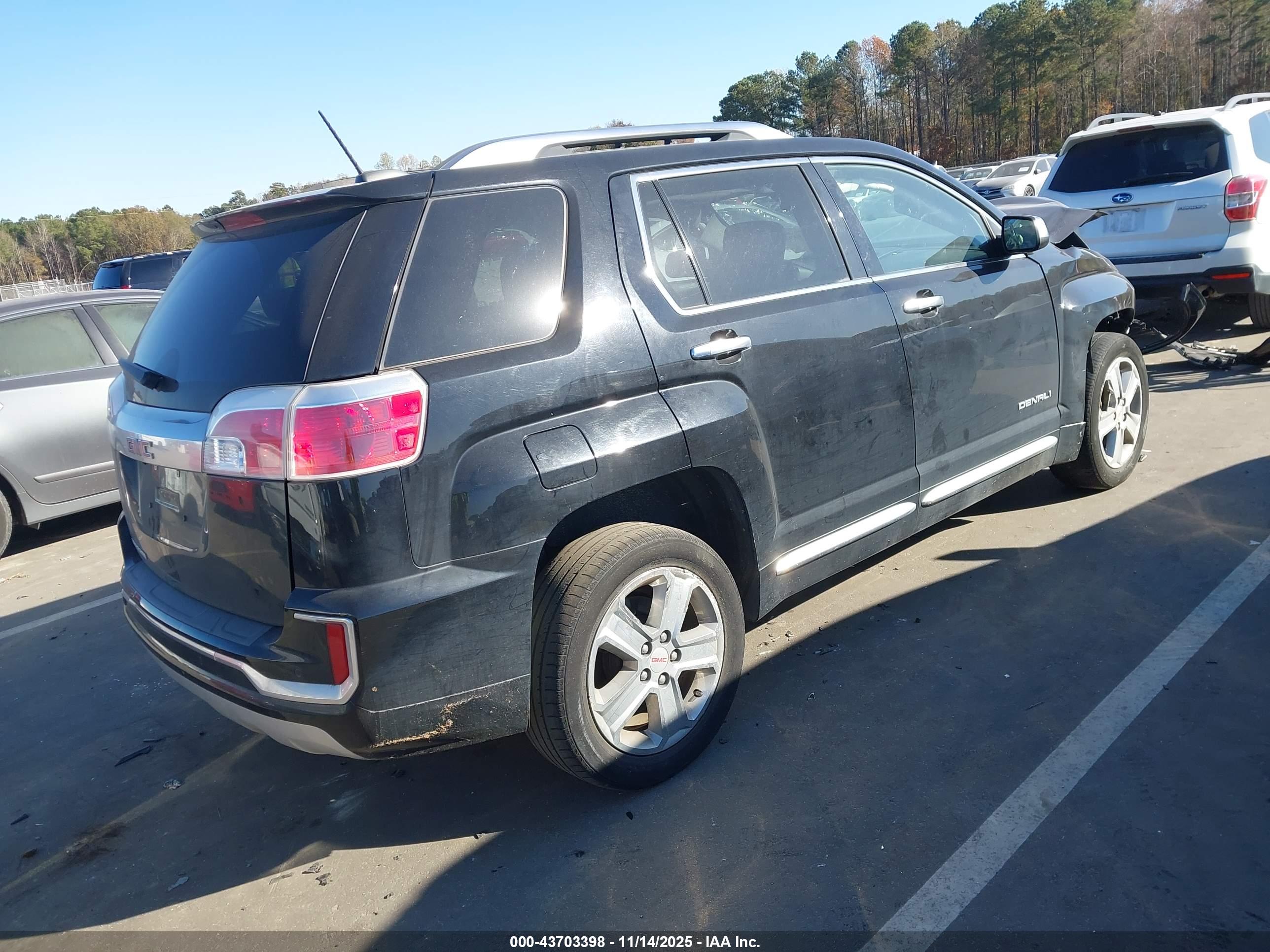 GMC TERRAIN image 4