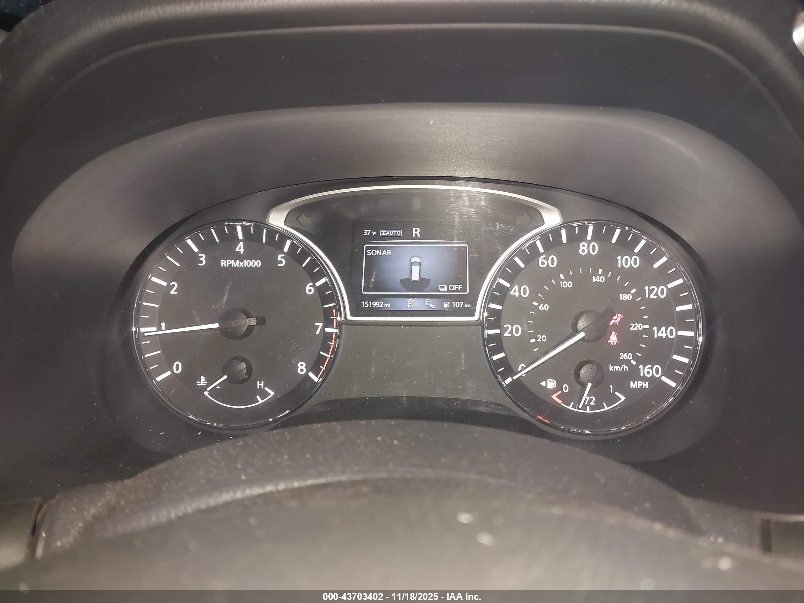 NISSAN PATHFINDER image 7