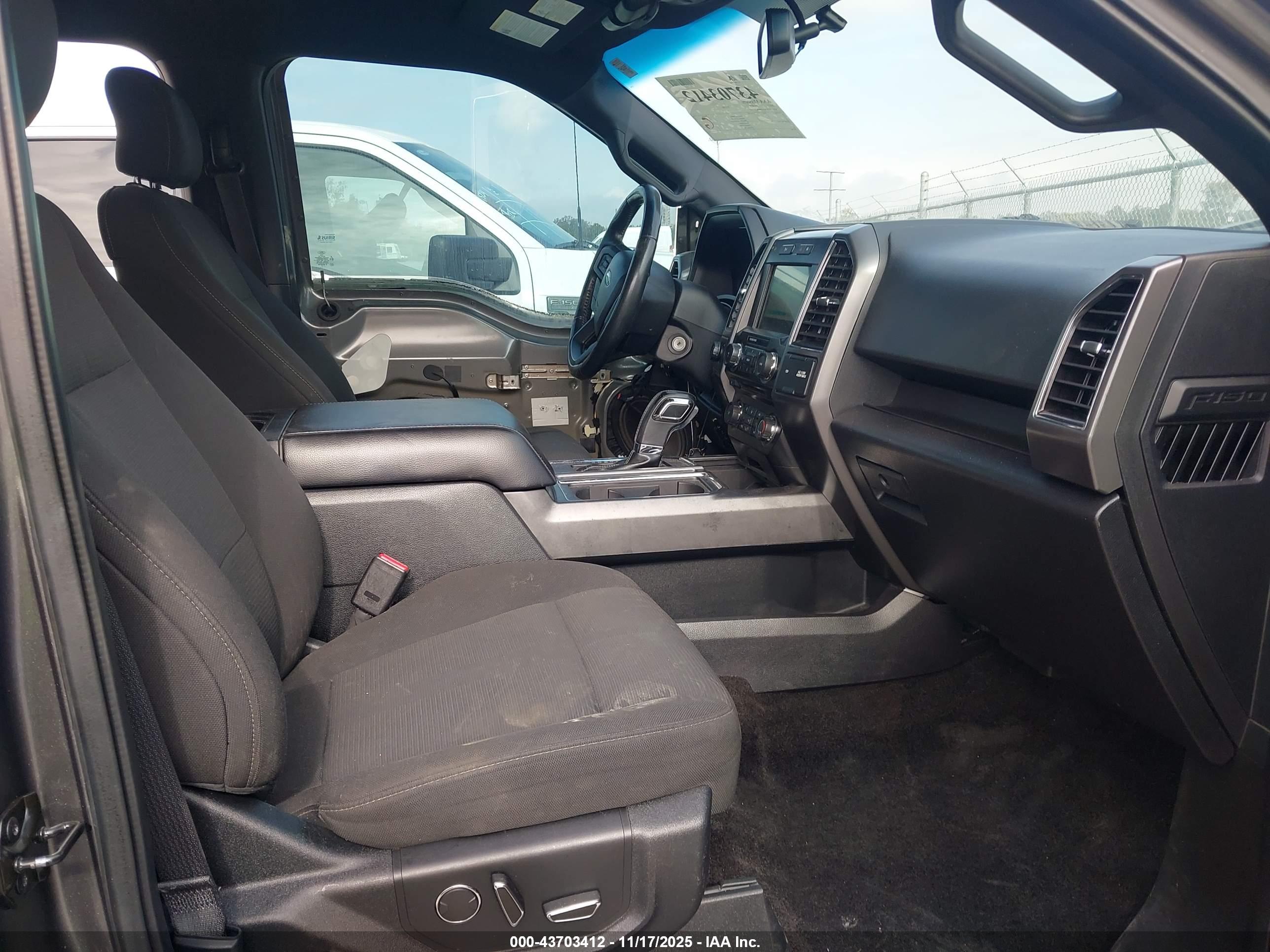 FORD F-150 image 5