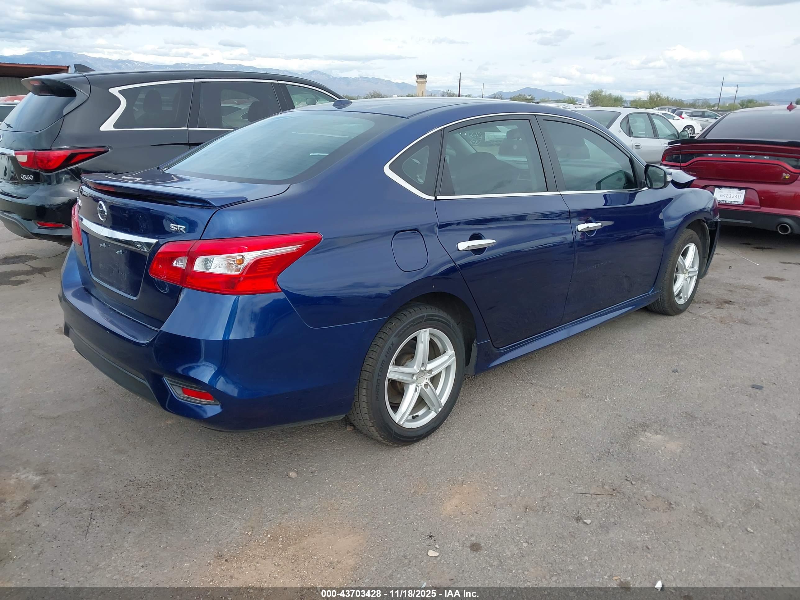 NISSAN SENTRA image 4