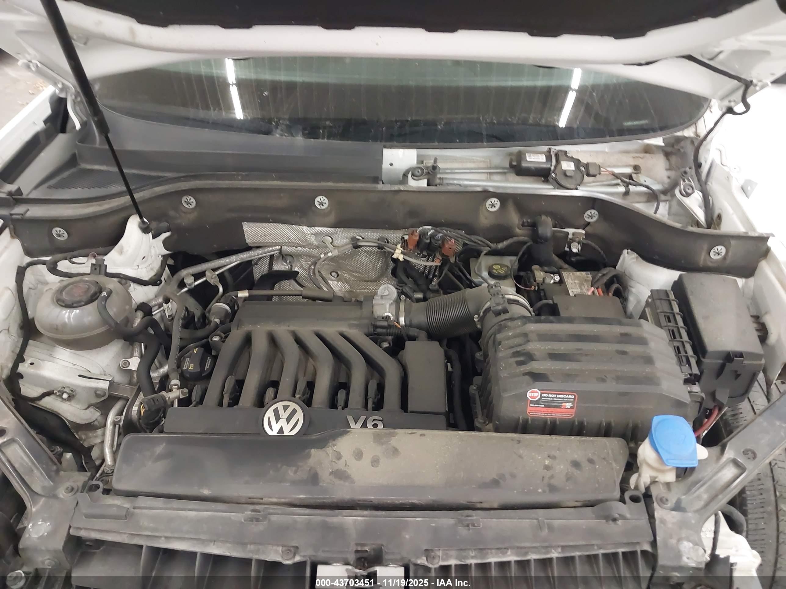 VOLKSWAGEN ATLAS image 10