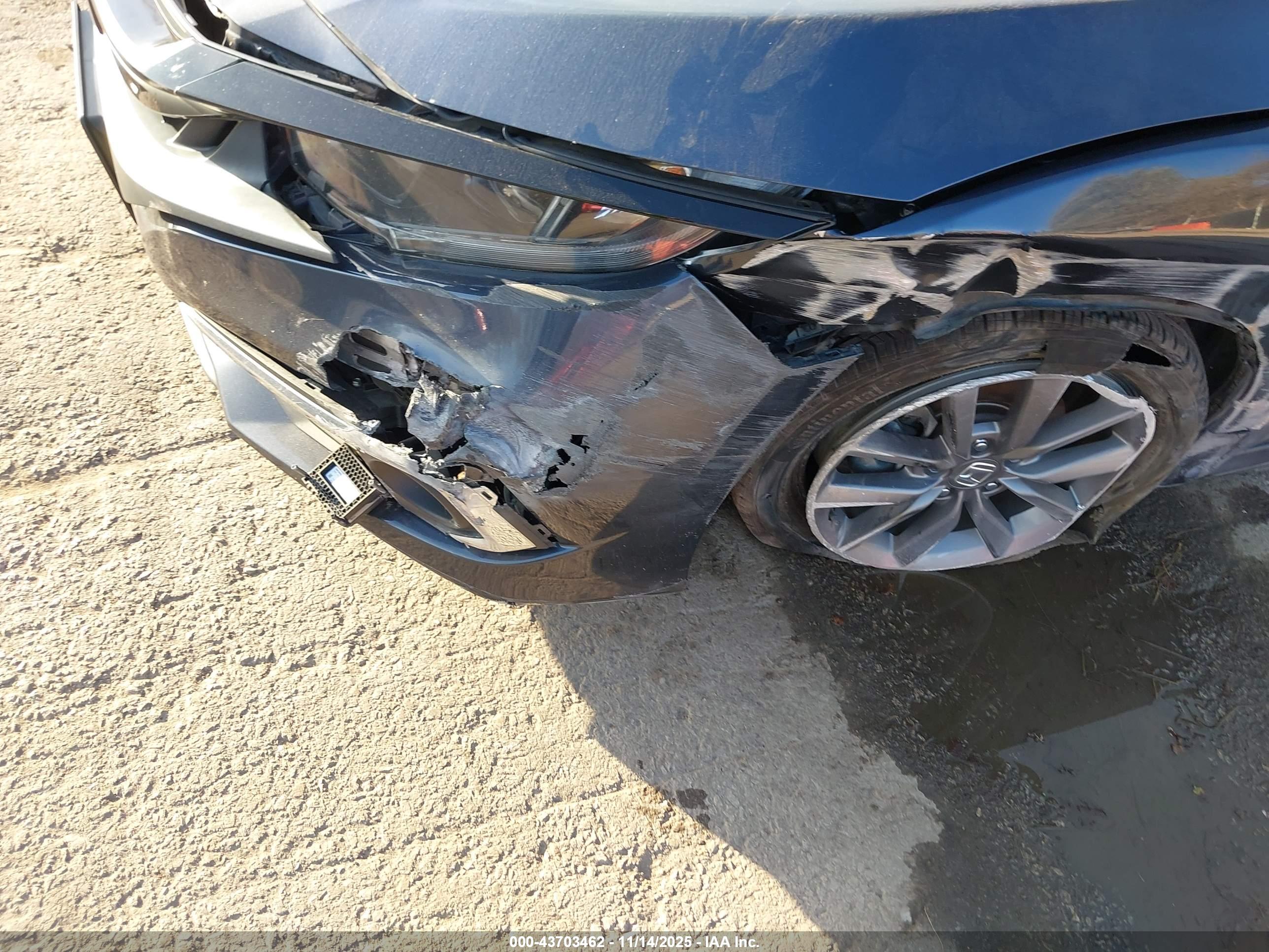 HONDA CIVIC image 6