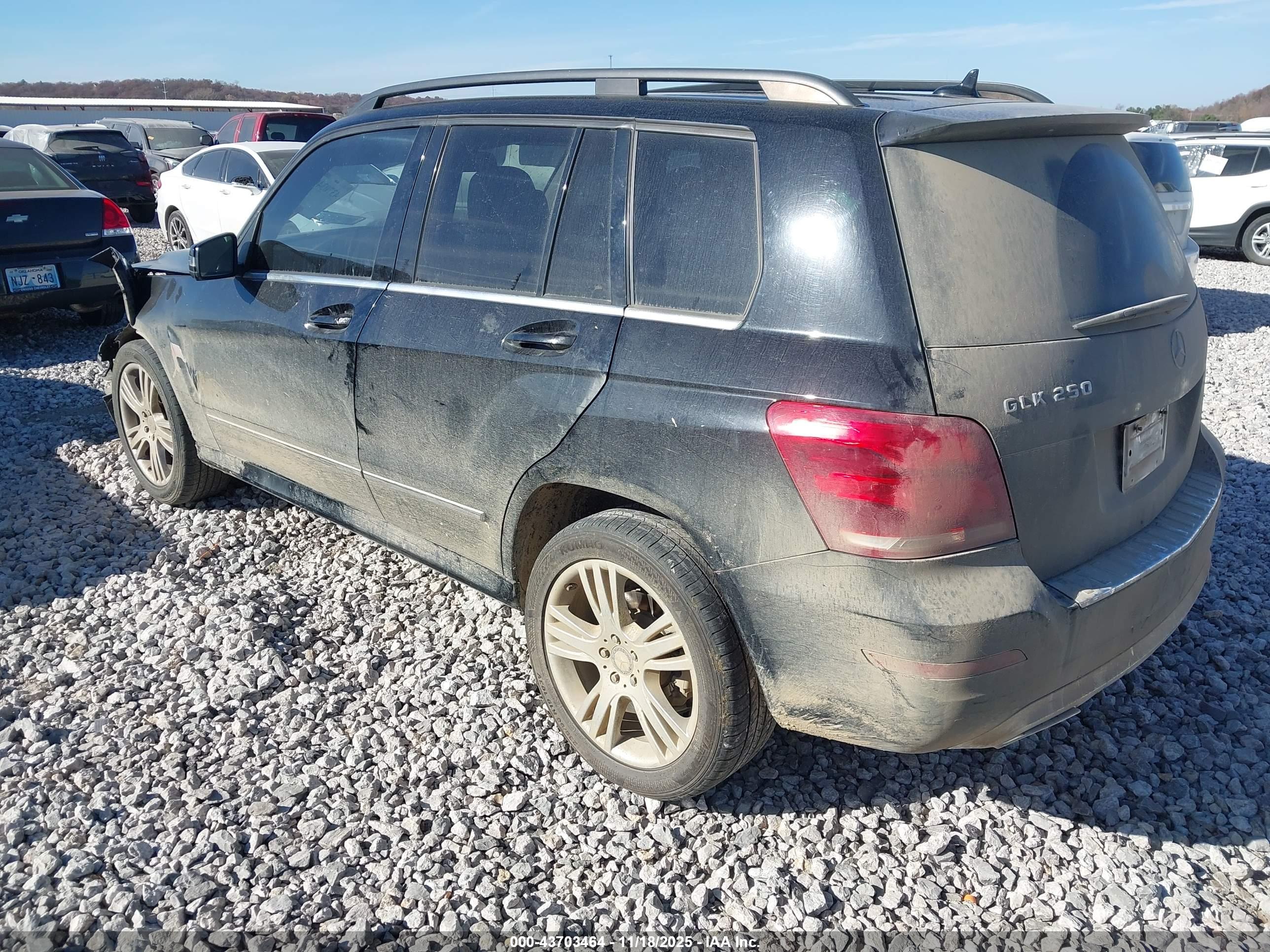 MERCEDES-BENZ GLK image 3