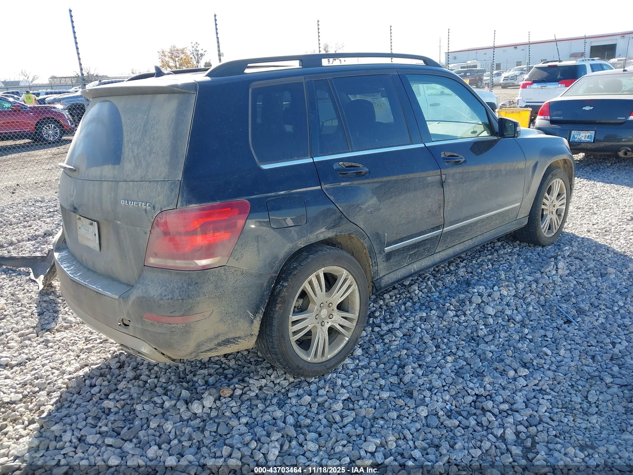 MERCEDES-BENZ GLK image 4