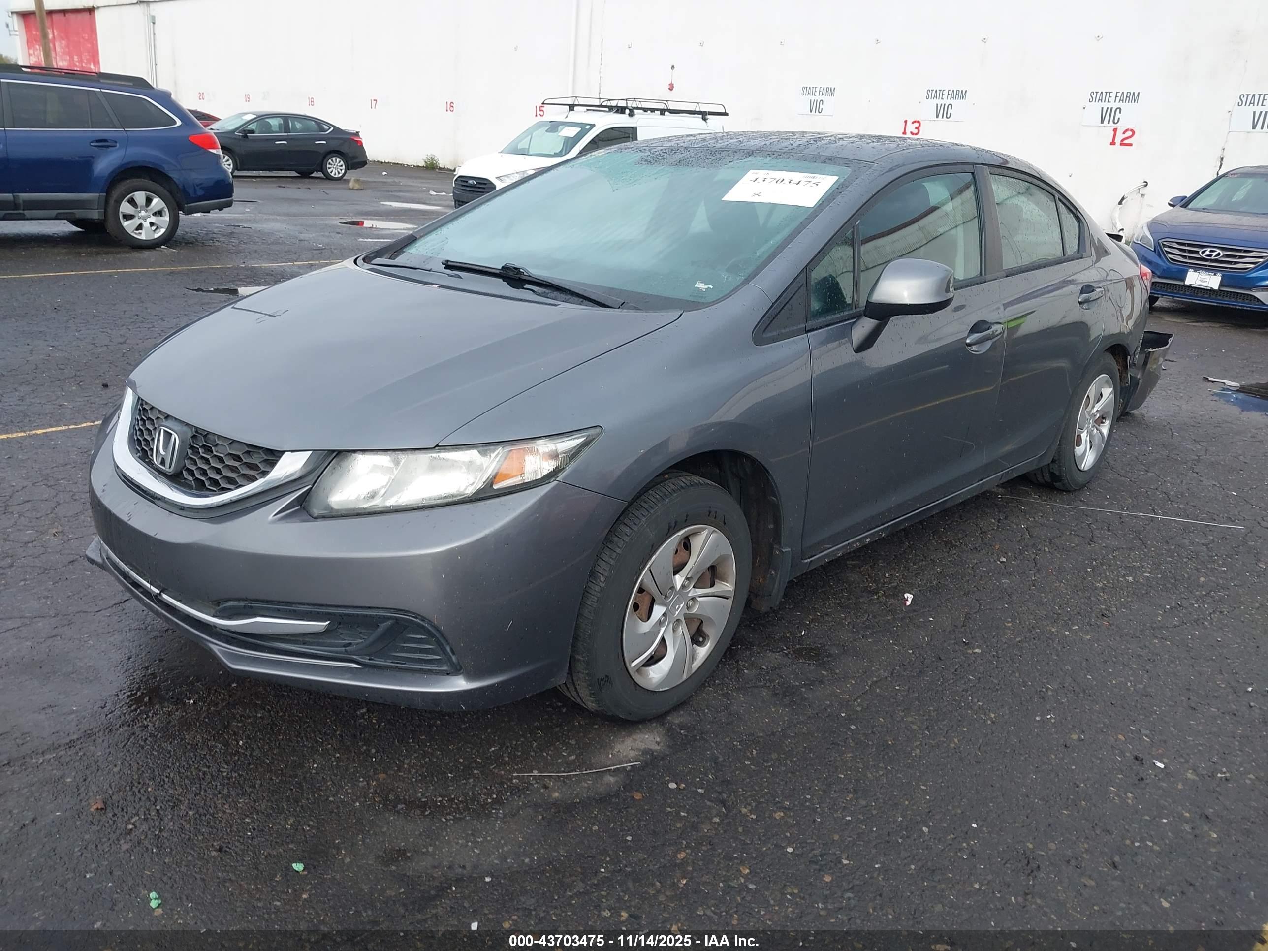 HONDA CIVIC image 2