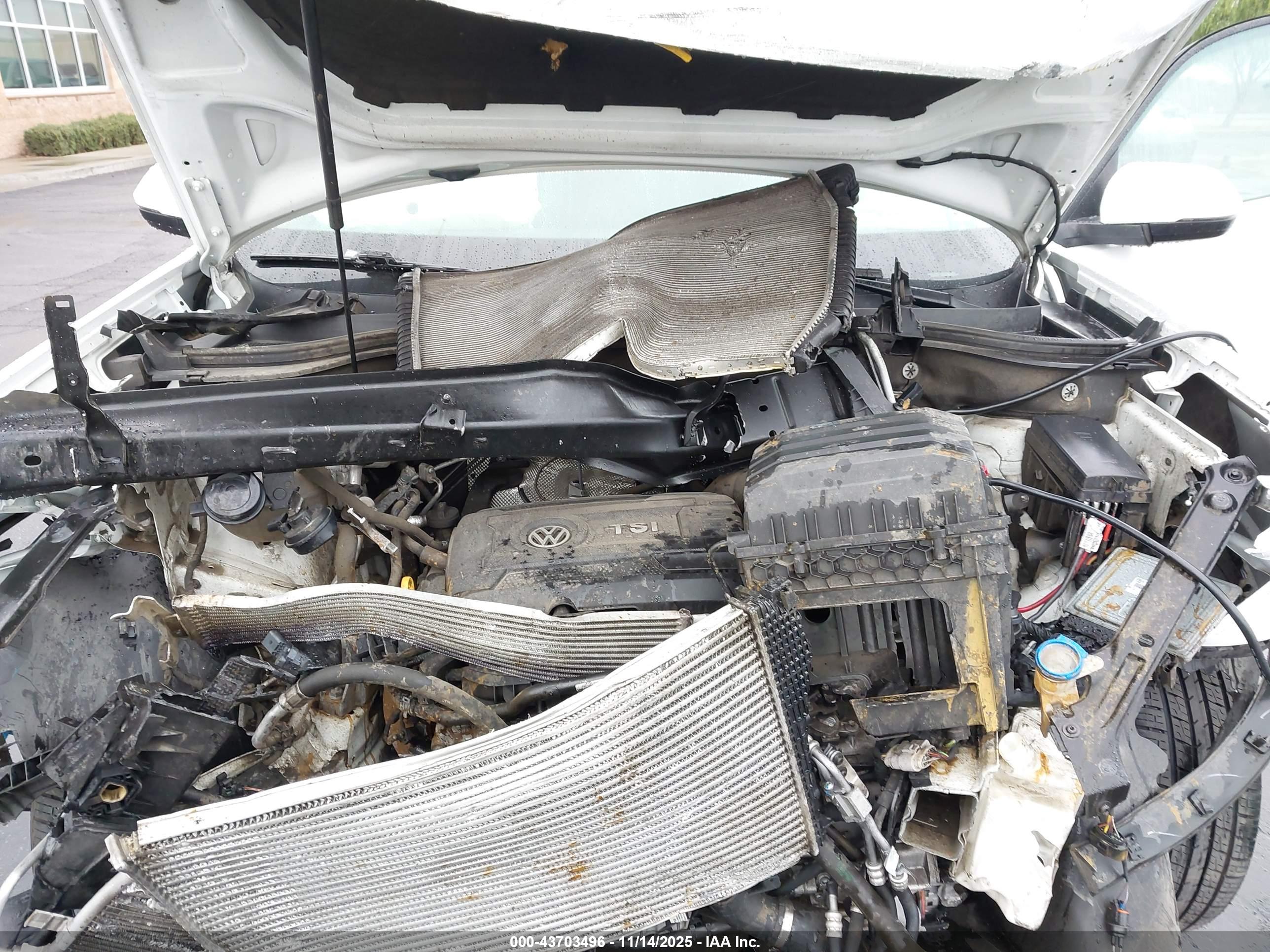 VOLKSWAGEN ATLAS image 10