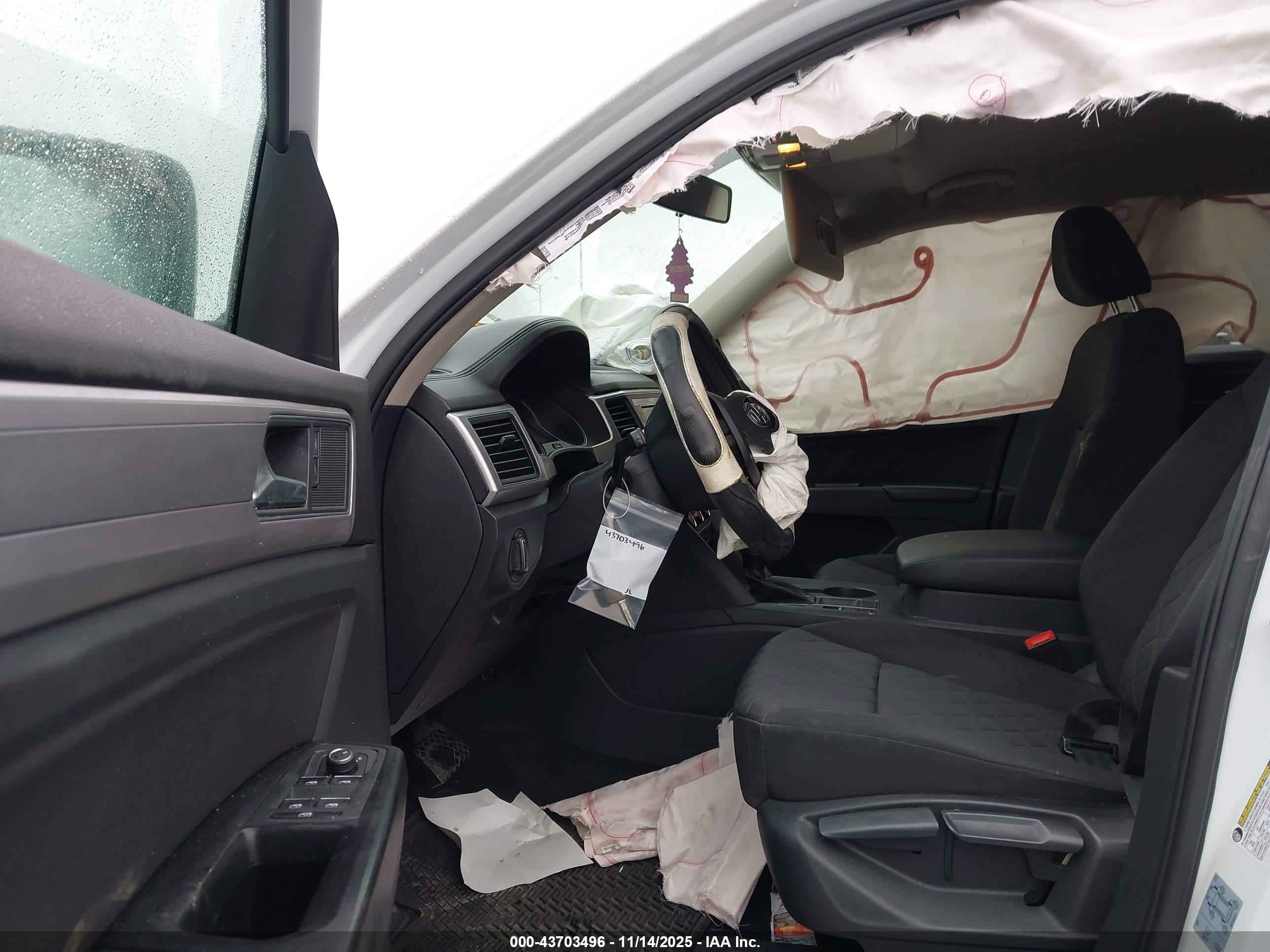 VOLKSWAGEN ATLAS image 5