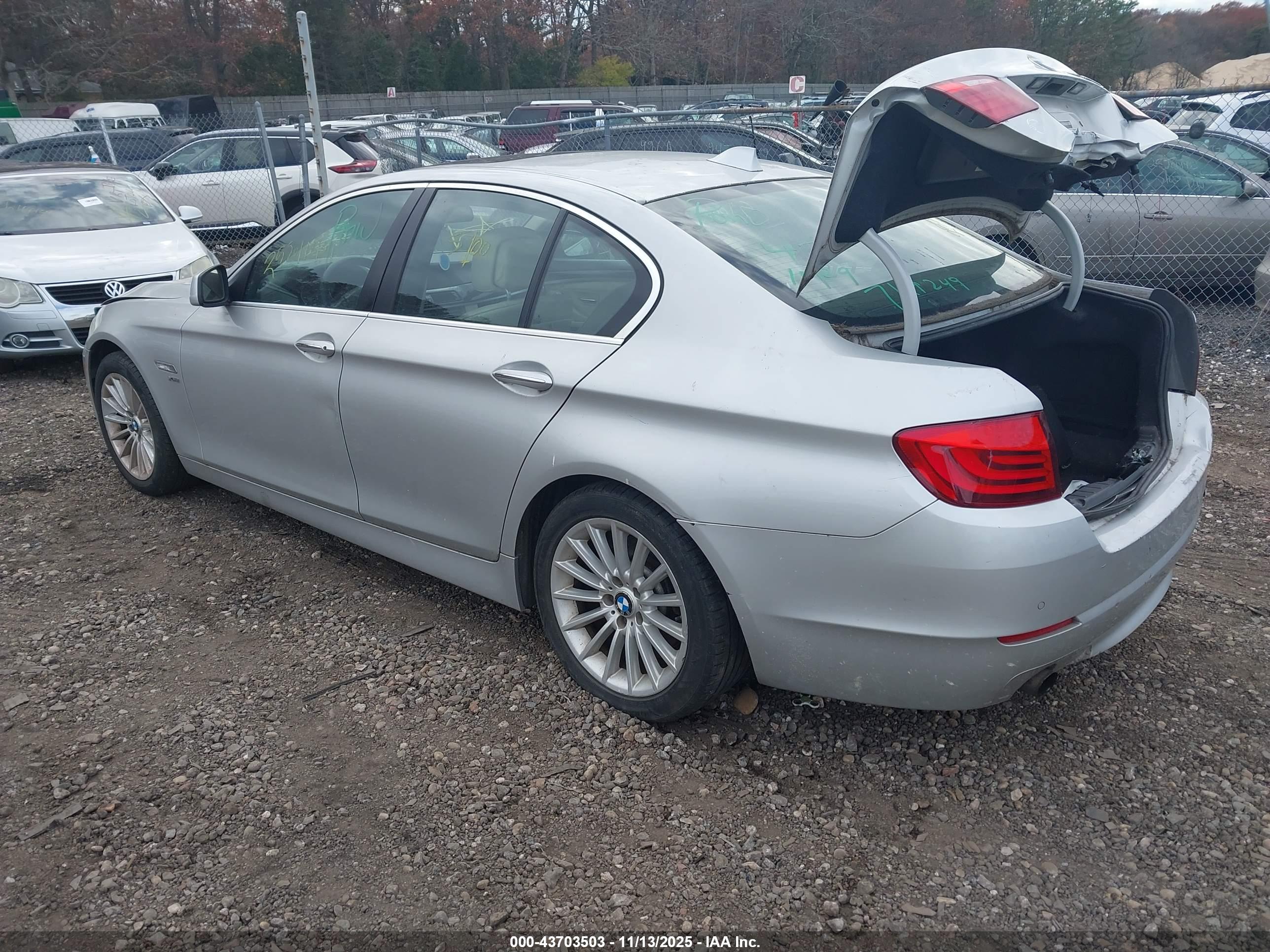 BMW 535I image 3