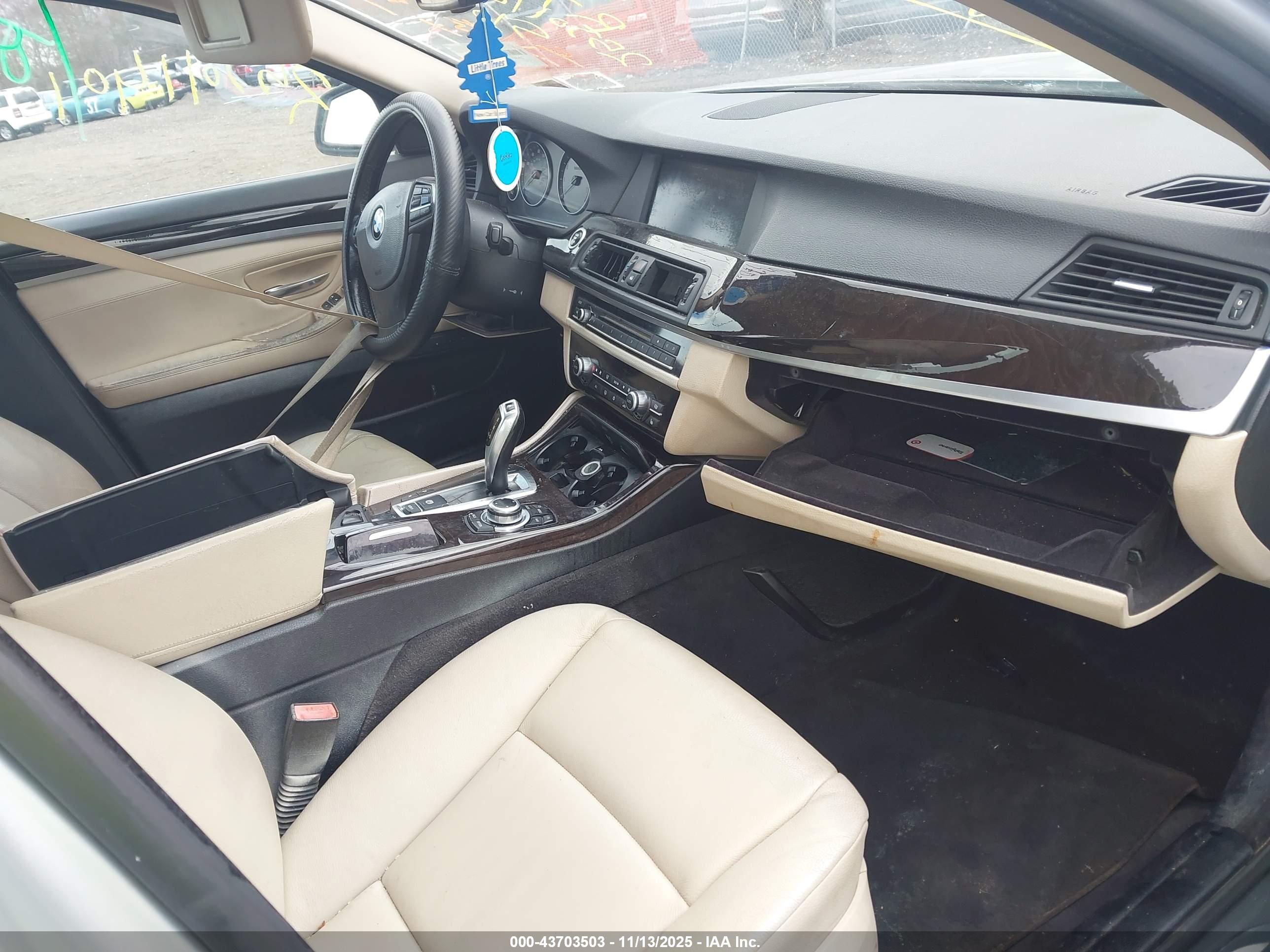 BMW 535I image 5