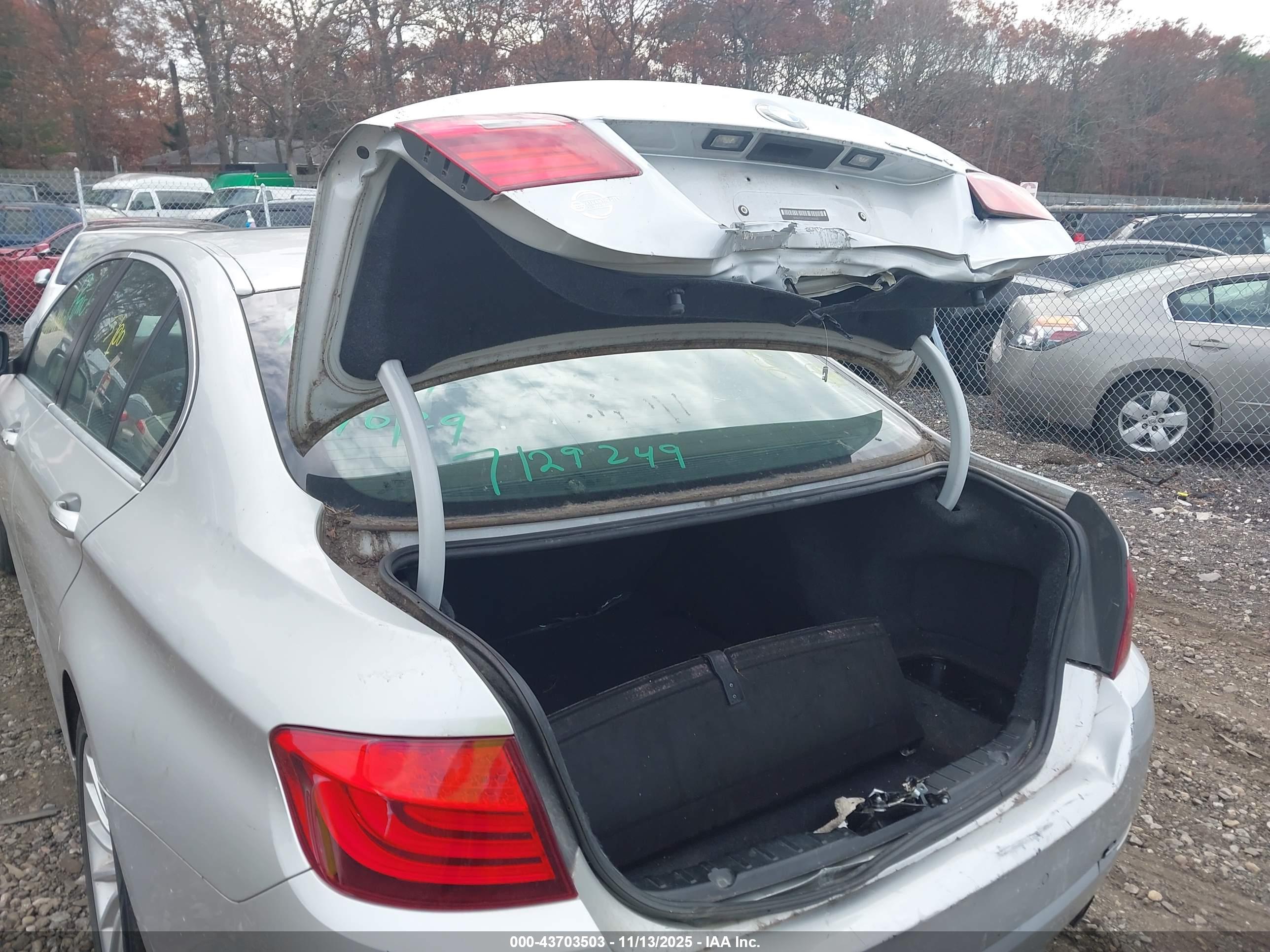 BMW 535I image 6