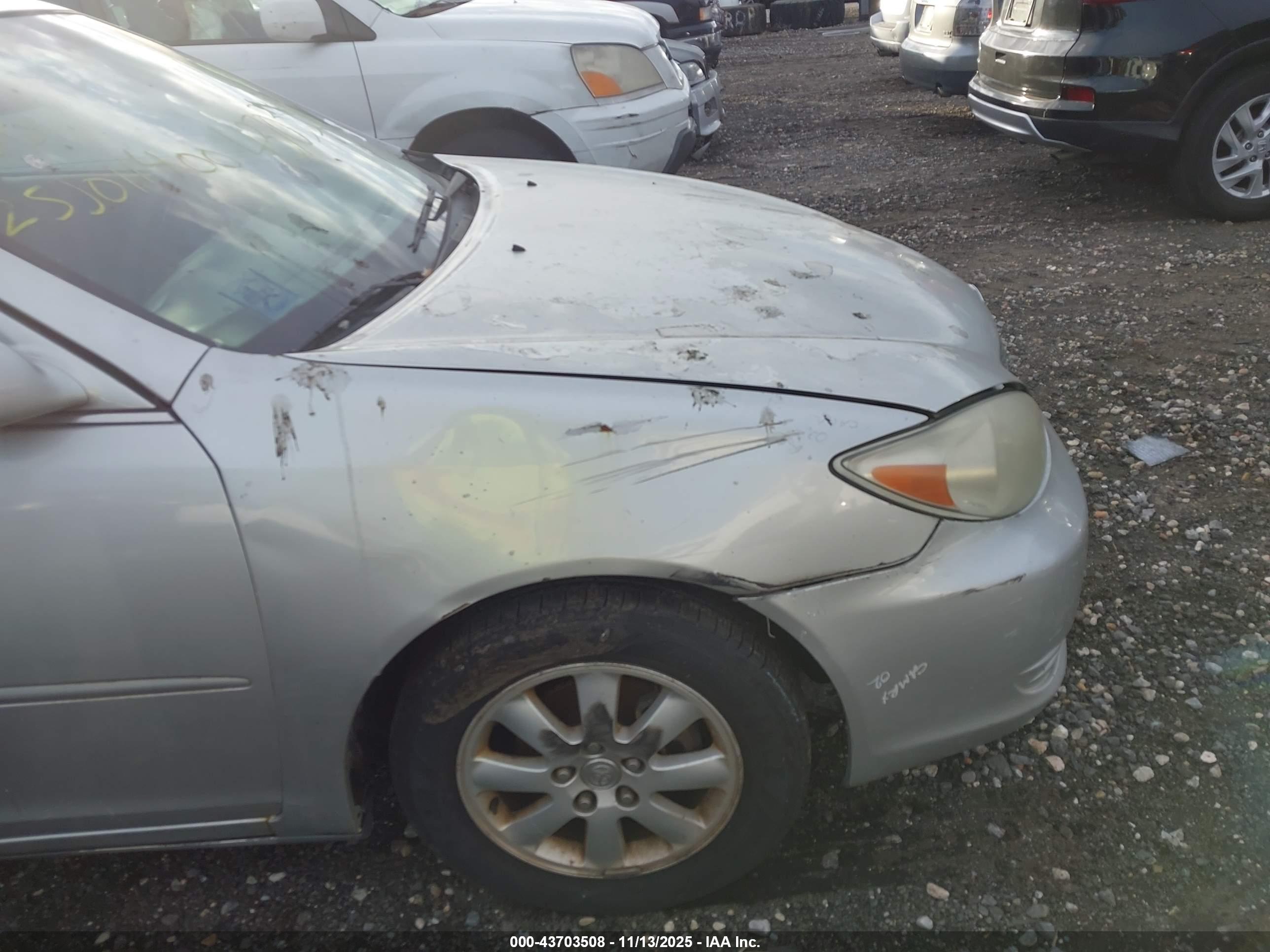 TOYOTA CAMRY image 6