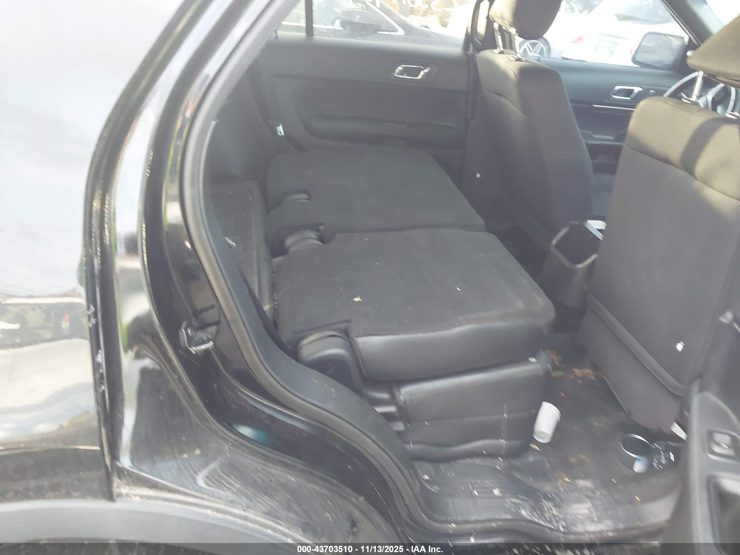 FORD UTILITY image 8