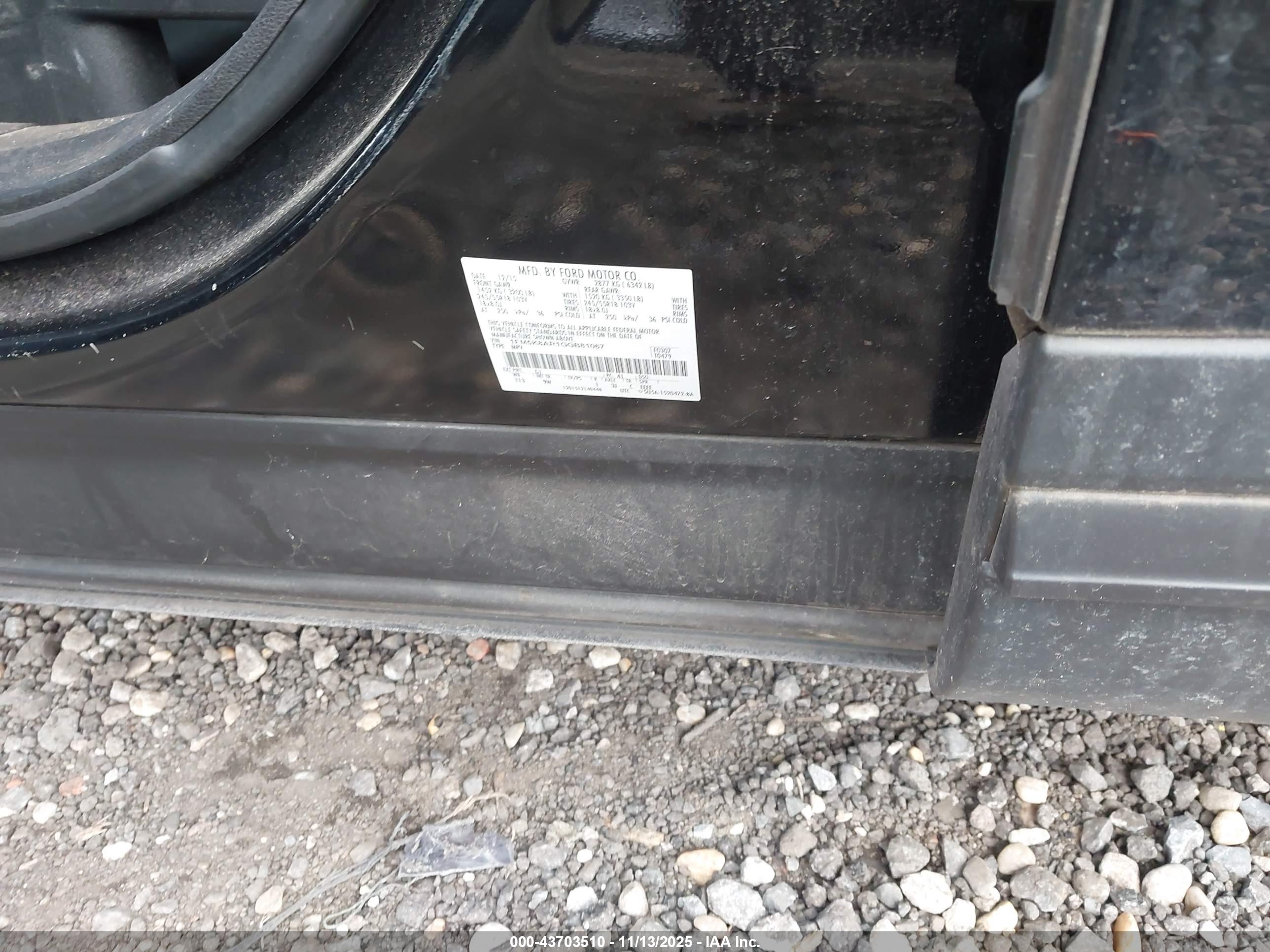 FORD UTILITY image 9