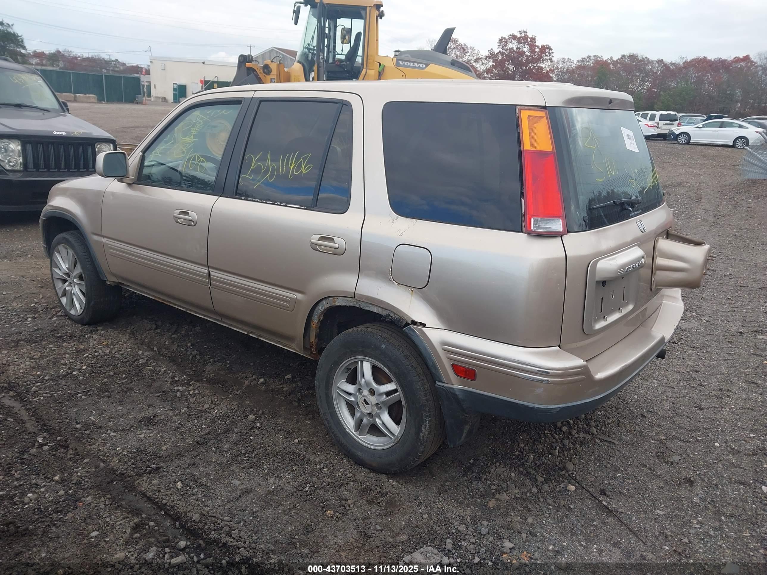 HONDA CR-V image 3