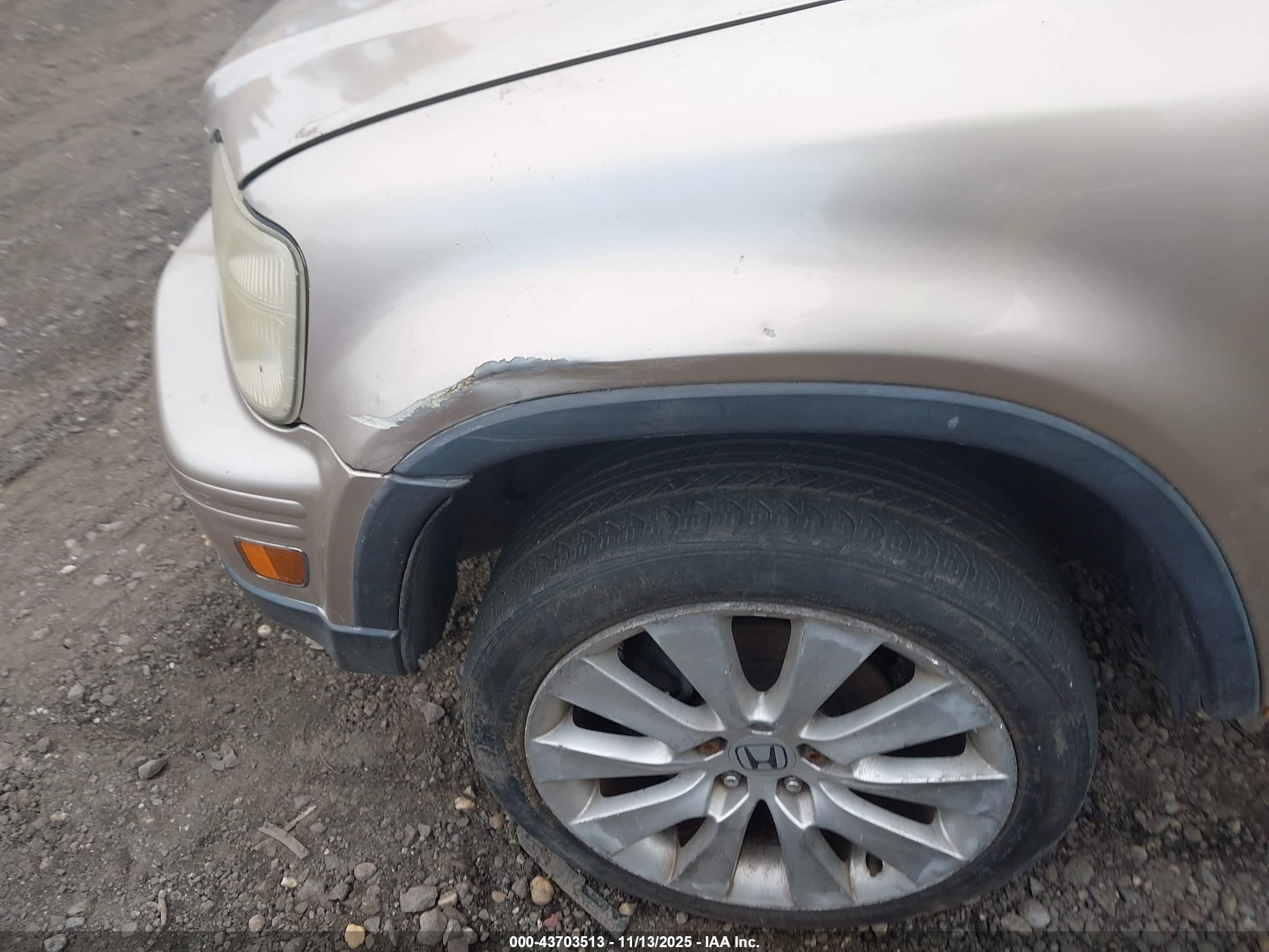 HONDA CR-V image 6