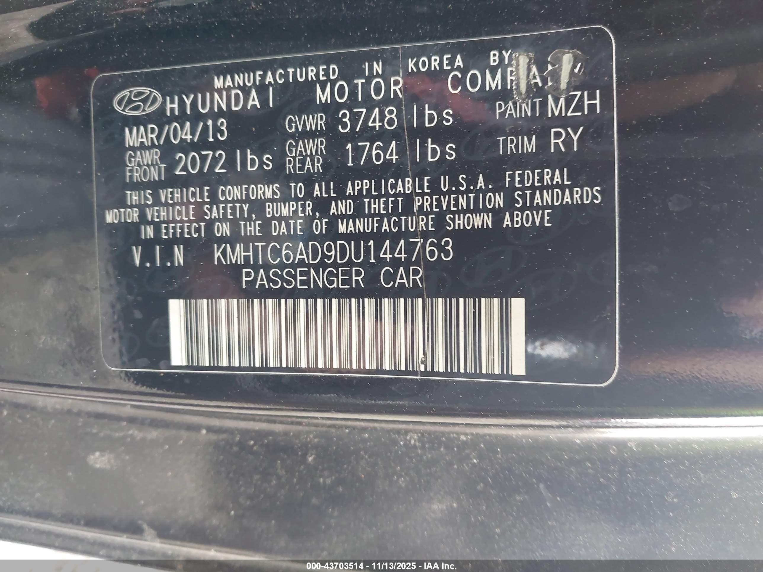 HYUNDAI VELOSTER image 9