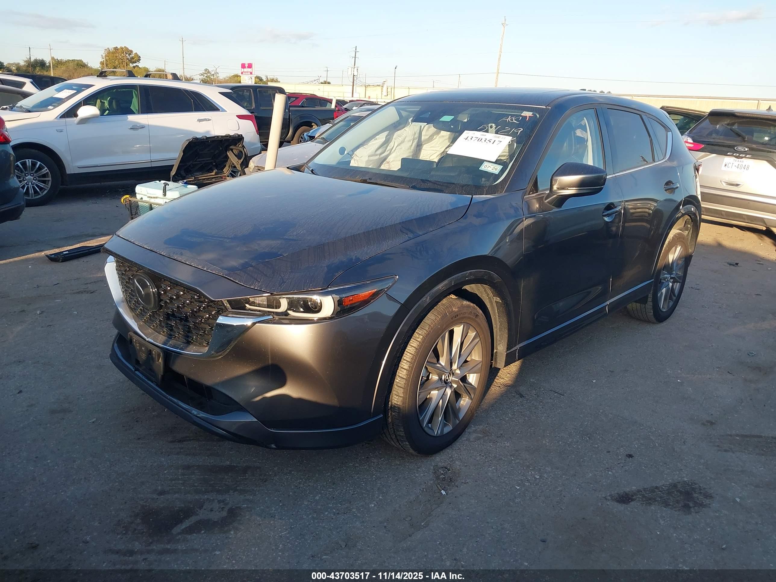 MAZDA CX-5 image 2