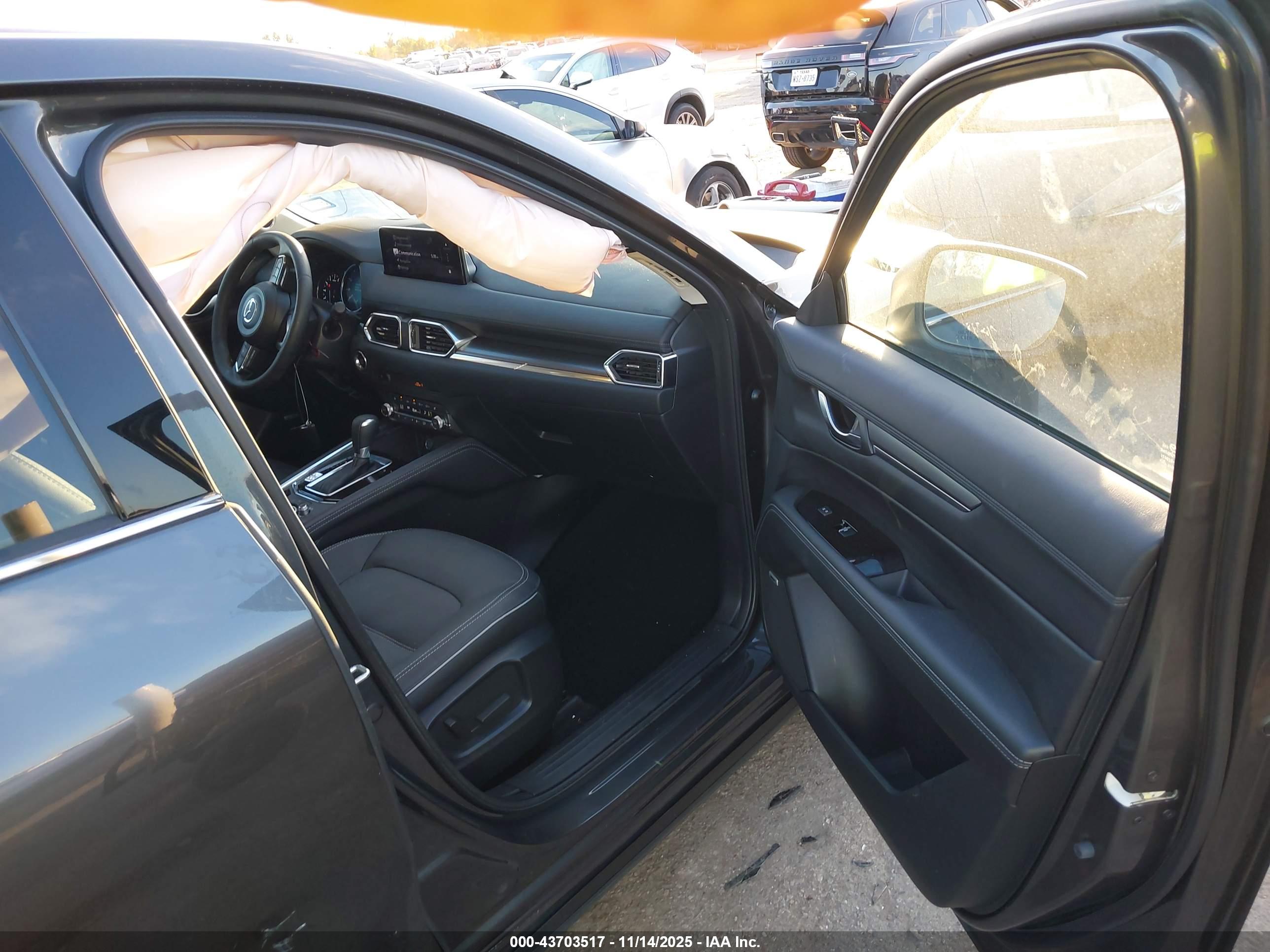 MAZDA CX-5 image 5
