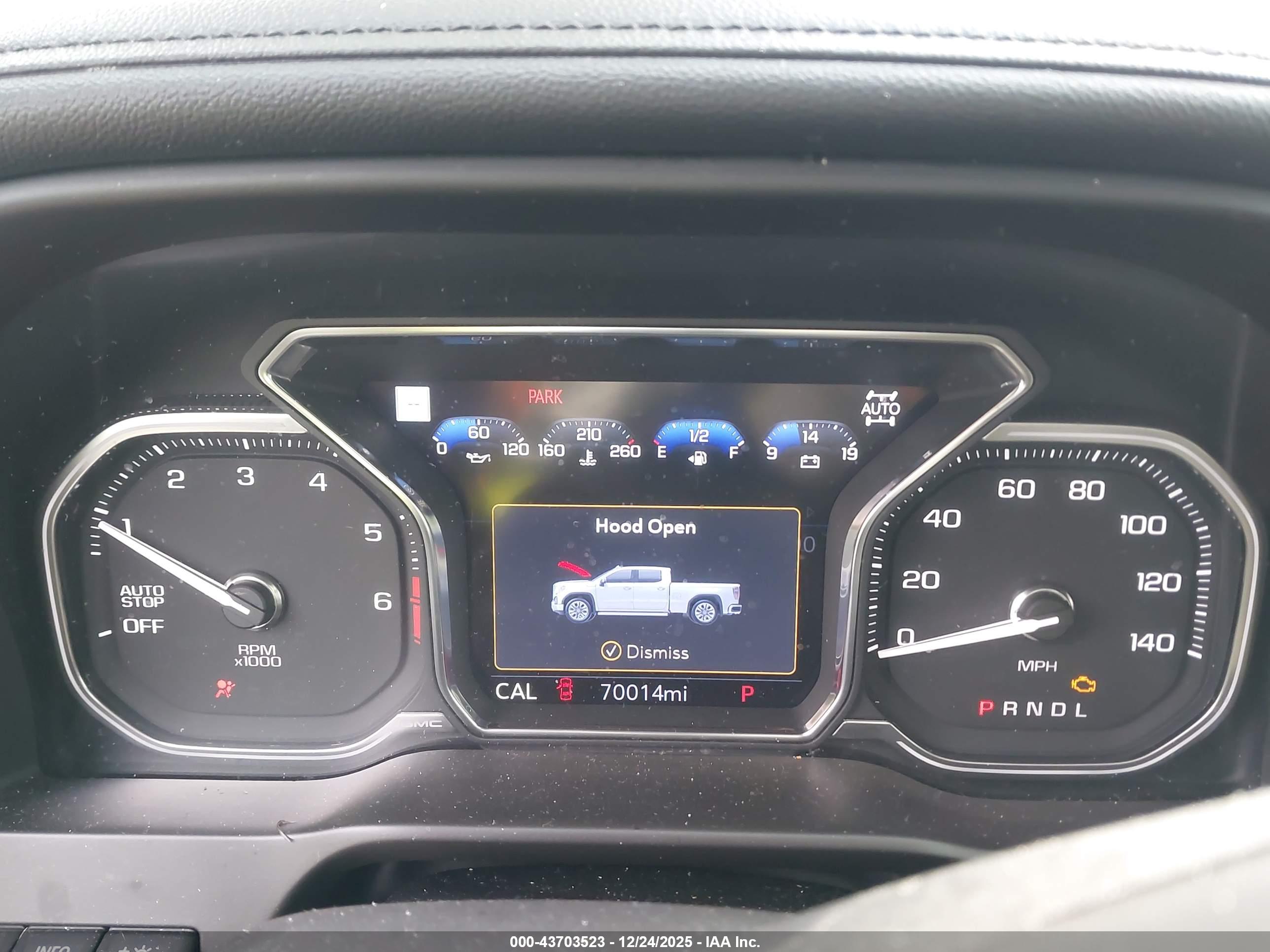 GMC SIERRA image 7