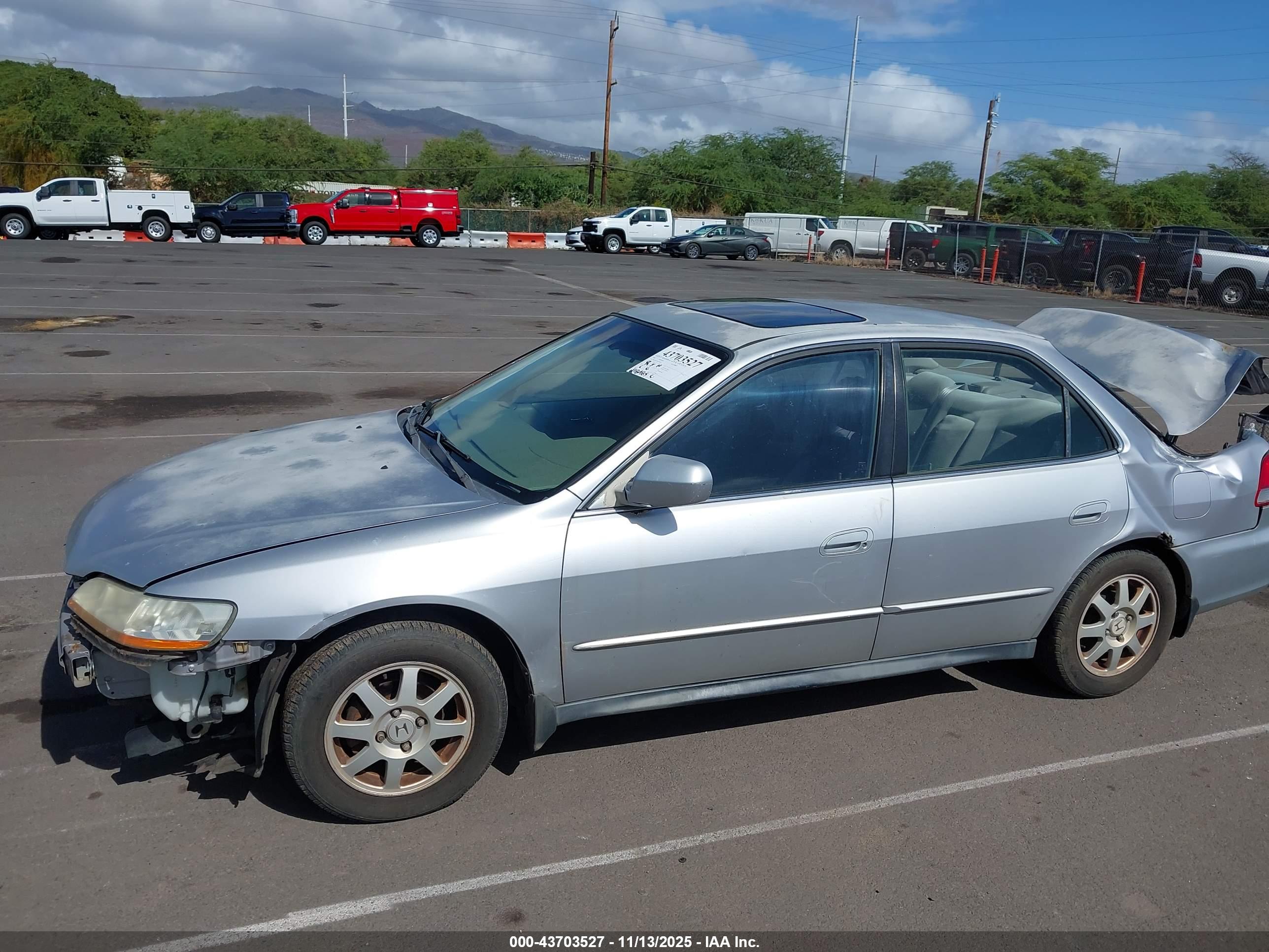HONDA ACCORD image 6
