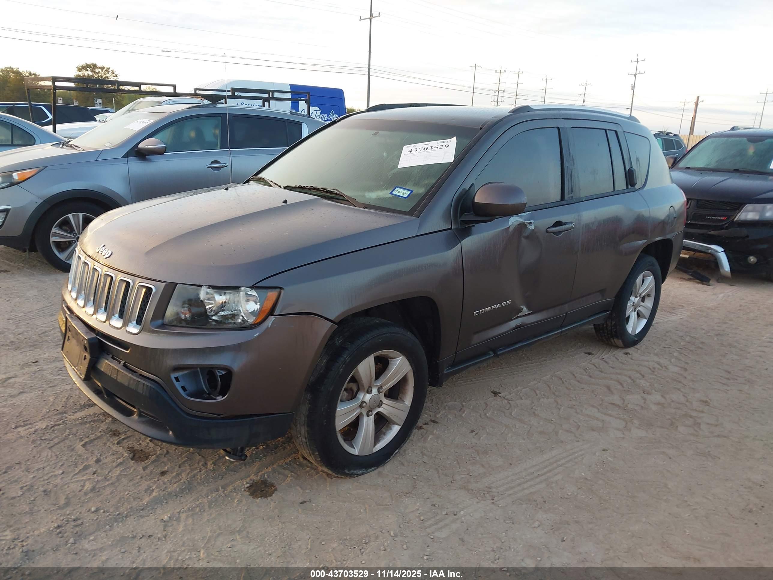 JEEP COMPASS image 2
