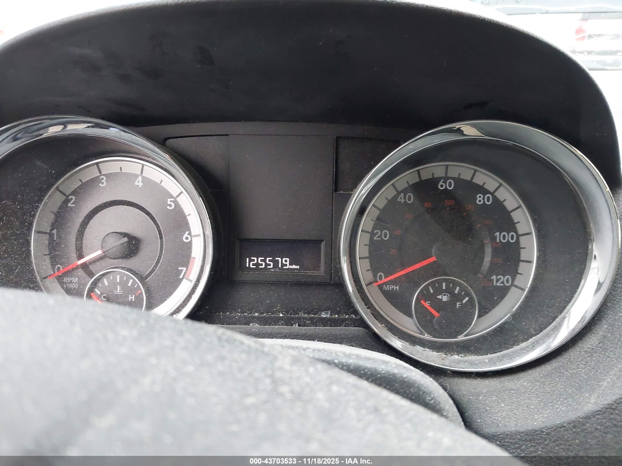 DODGE GRAND image 7