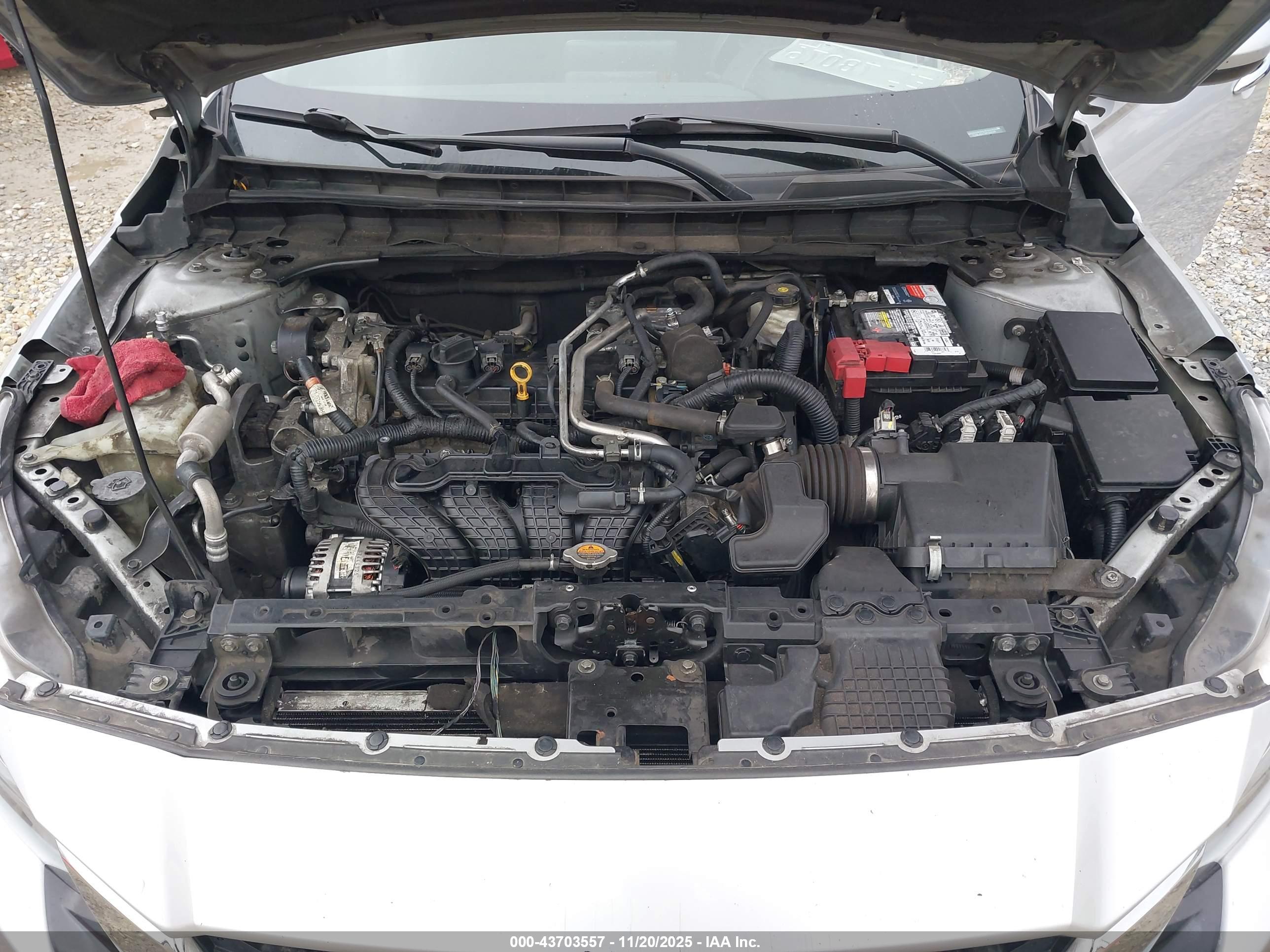 NISSAN ALTIMA image 10