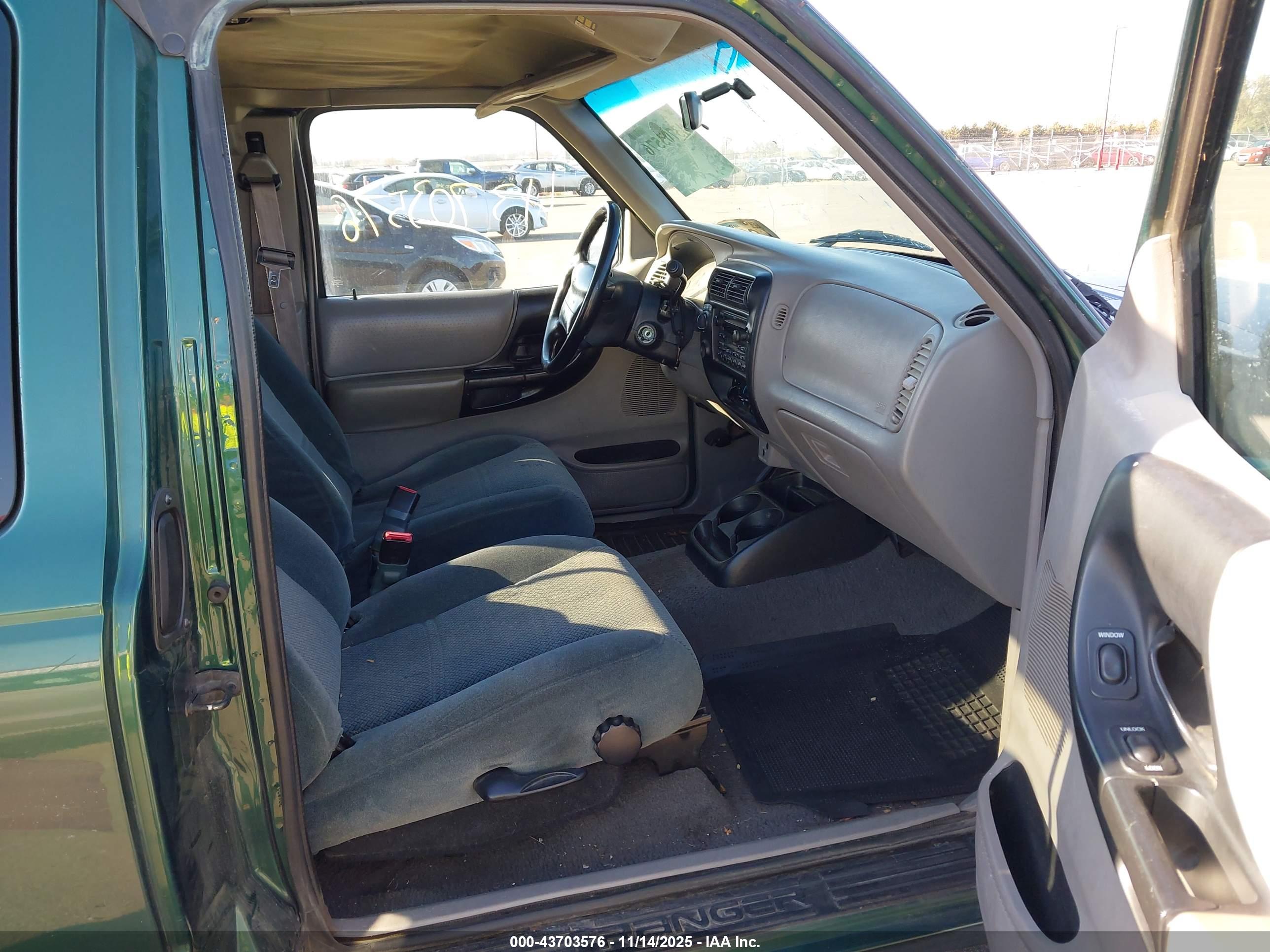 FORD RANGER image 5