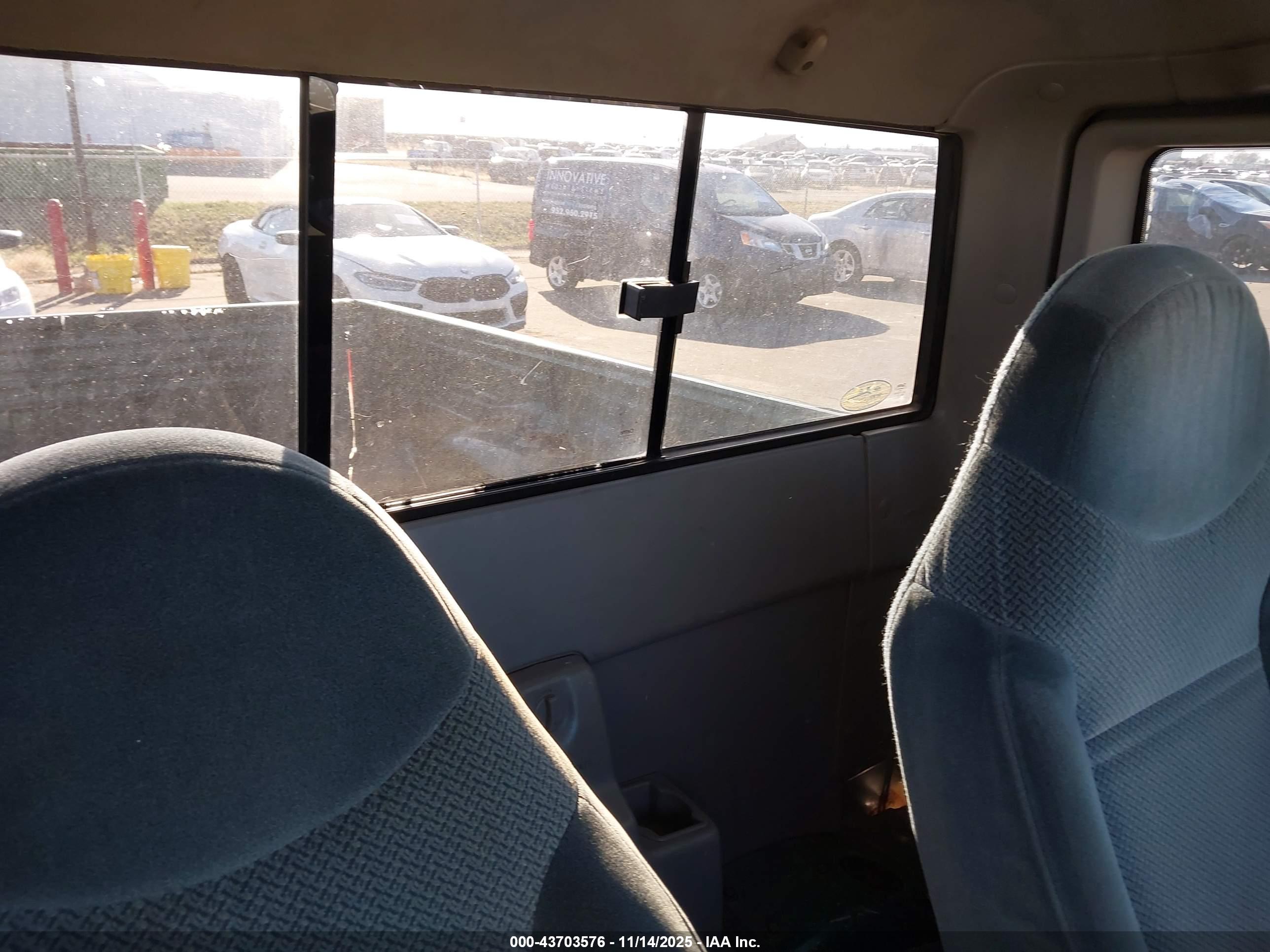 FORD RANGER image 8