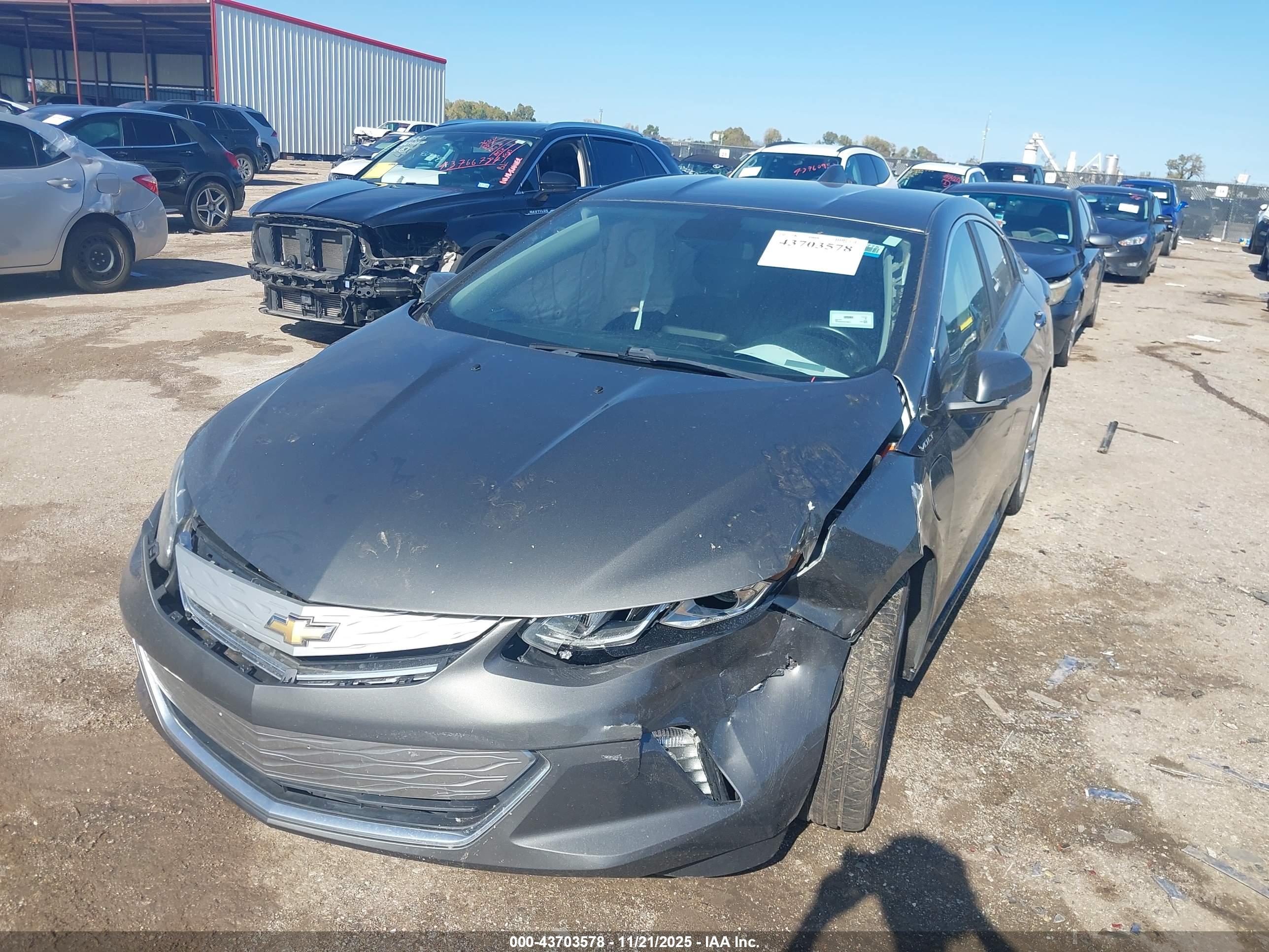 CHEVROLET VOLT image 2
