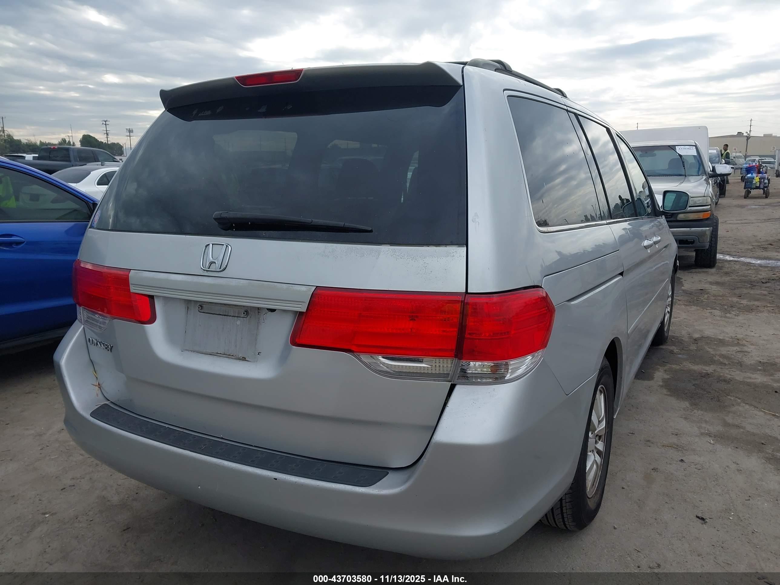 HONDA ODYSSEY image 4