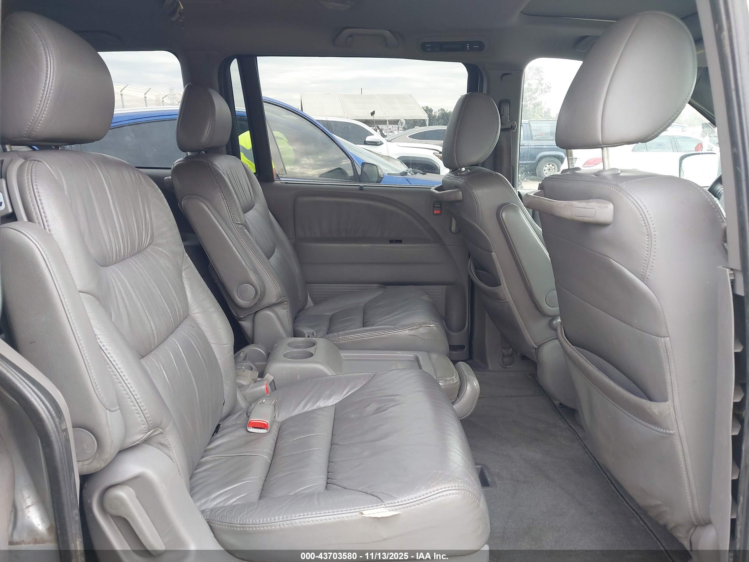 HONDA ODYSSEY image 8
