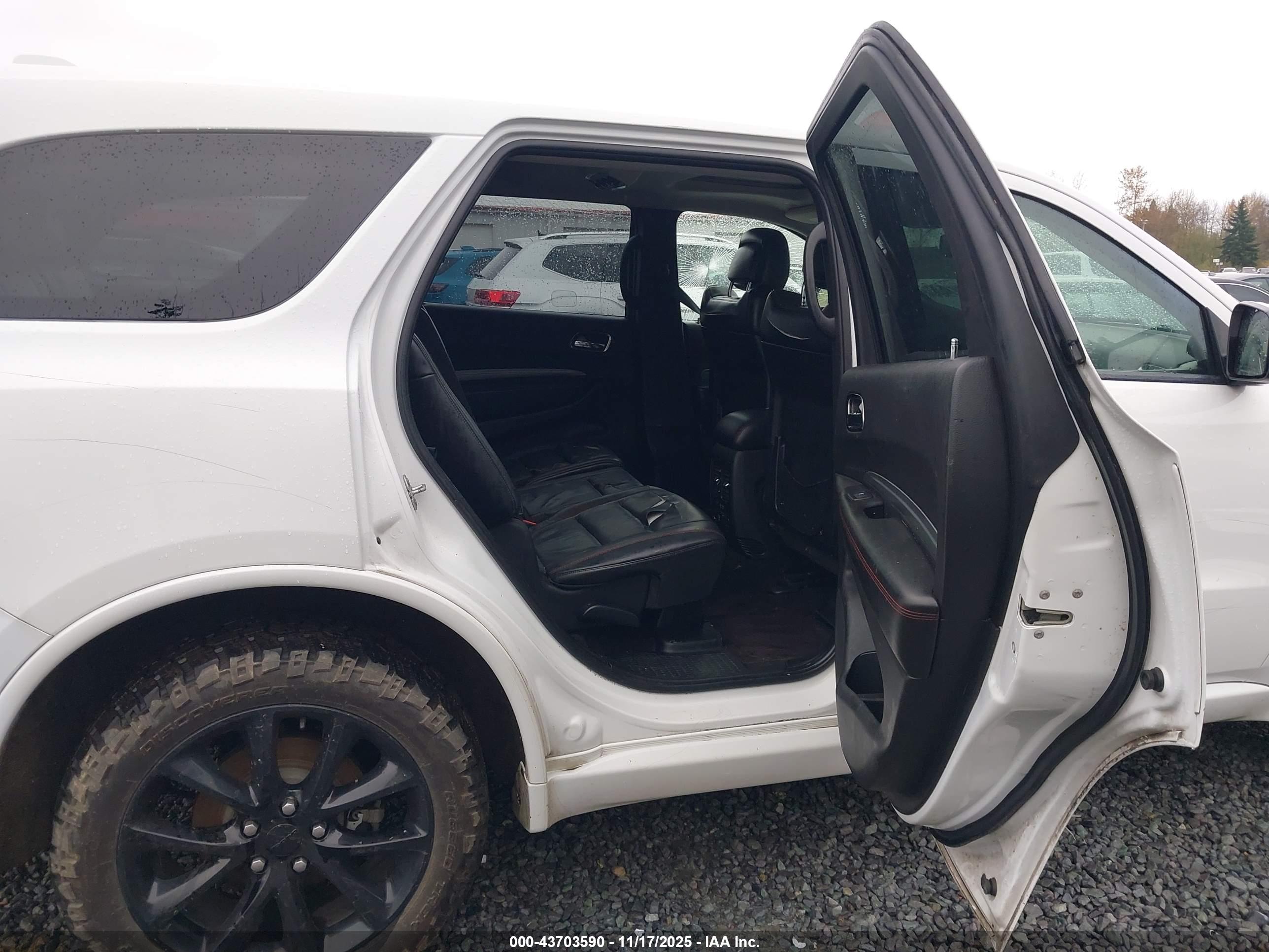 DODGE DURANGO image 8