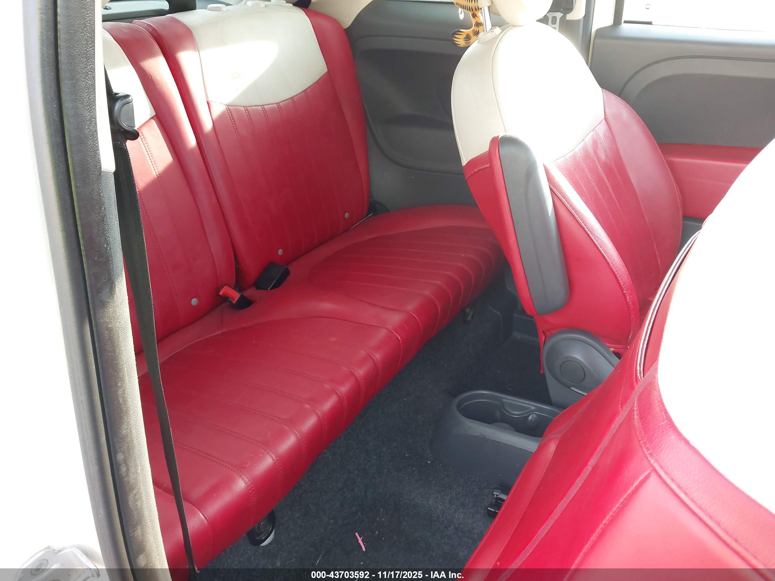 FIAT 500C image 8