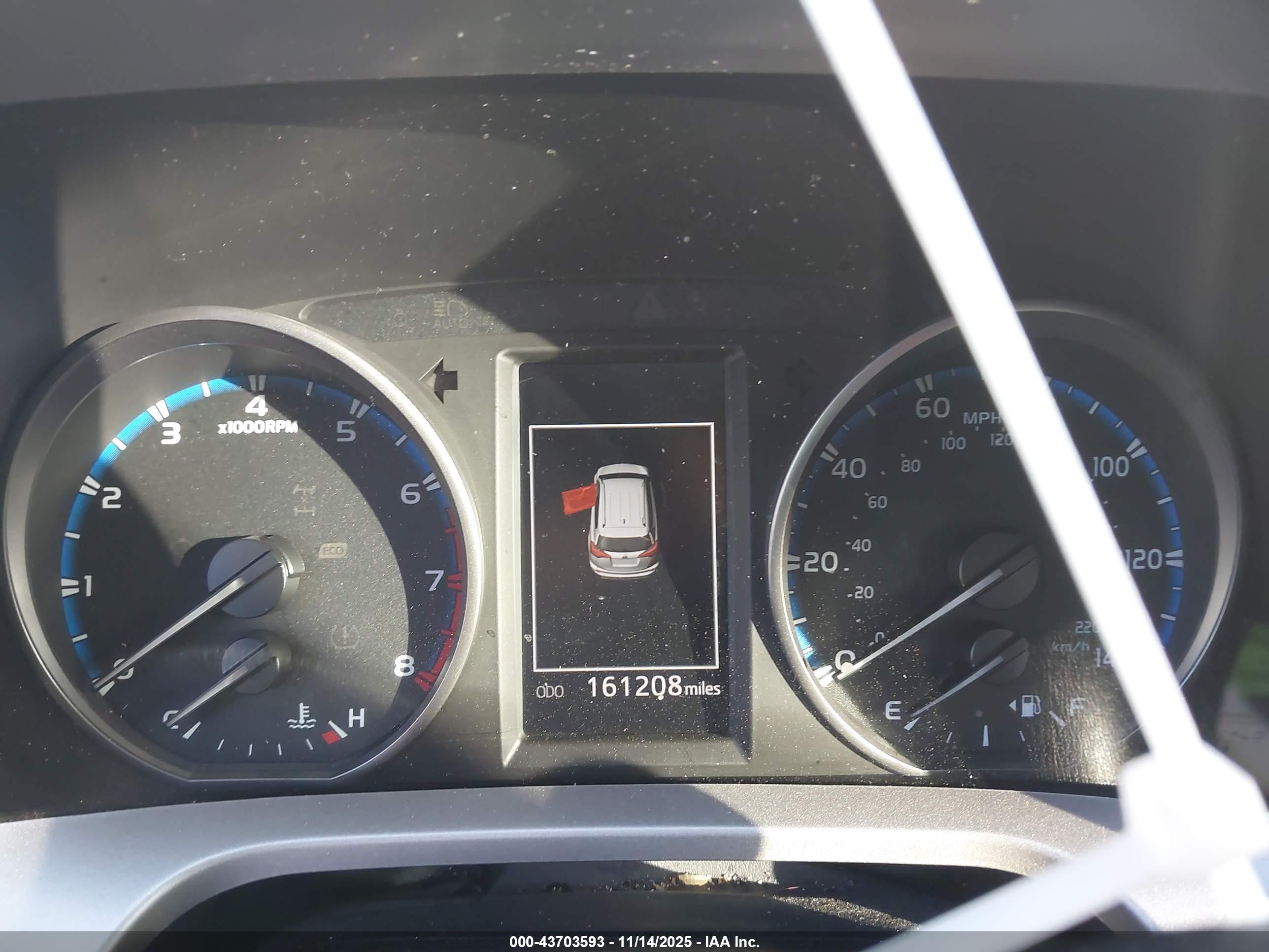 TOYOTA RAV4 image 7