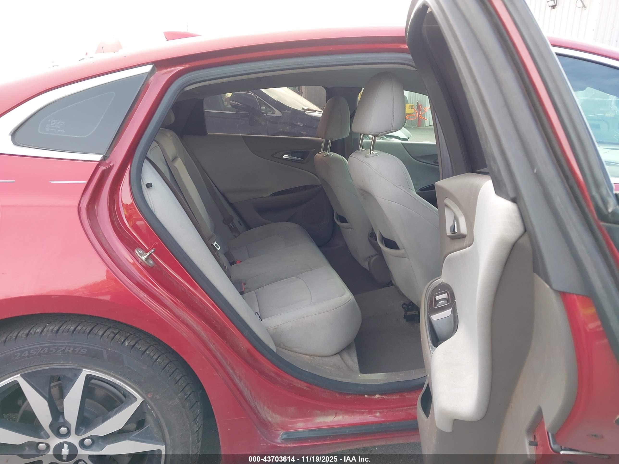 CHEVROLET MALIBU image 8
